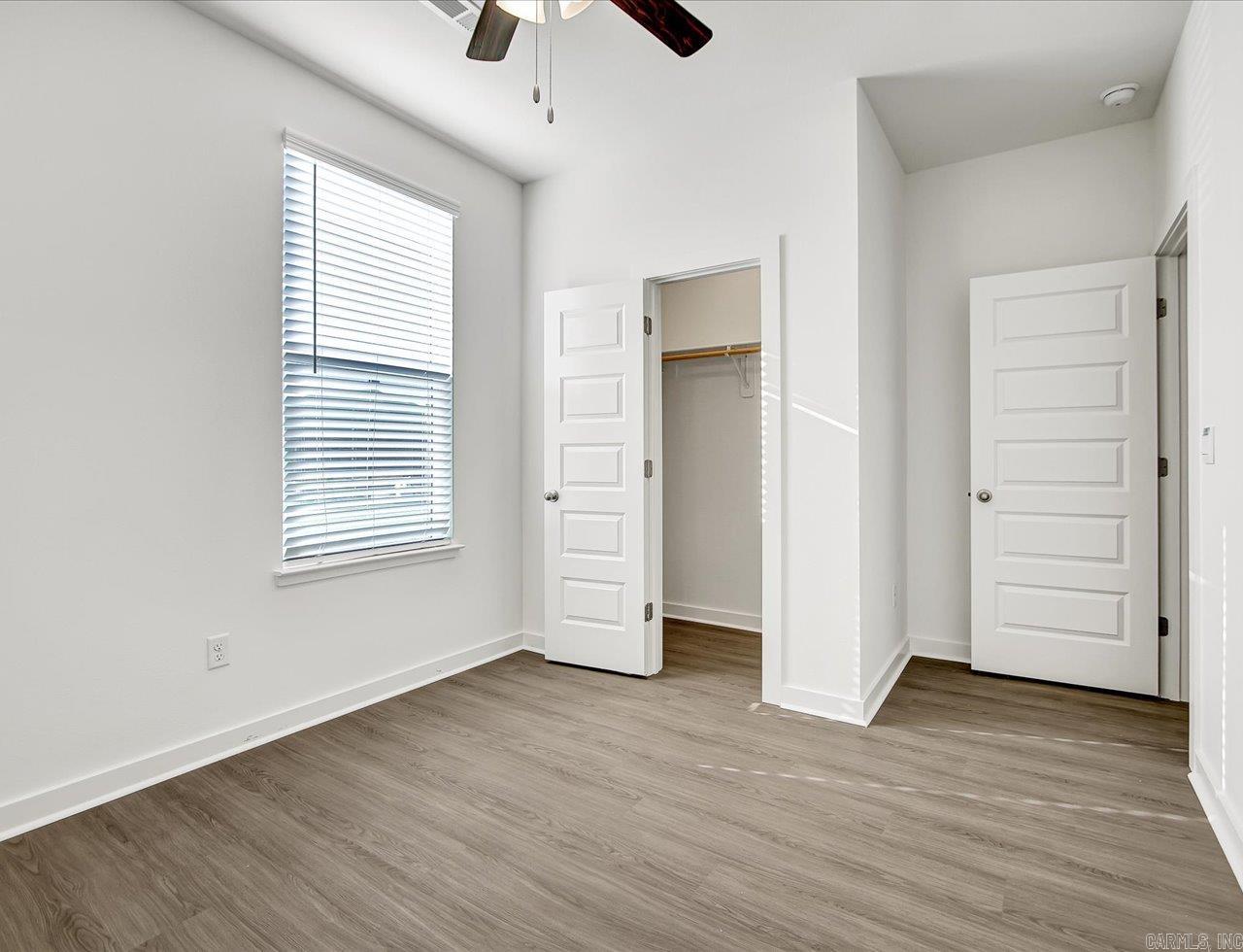 THE RESERVE AT COUNTRY CLUB PHAS - Residential