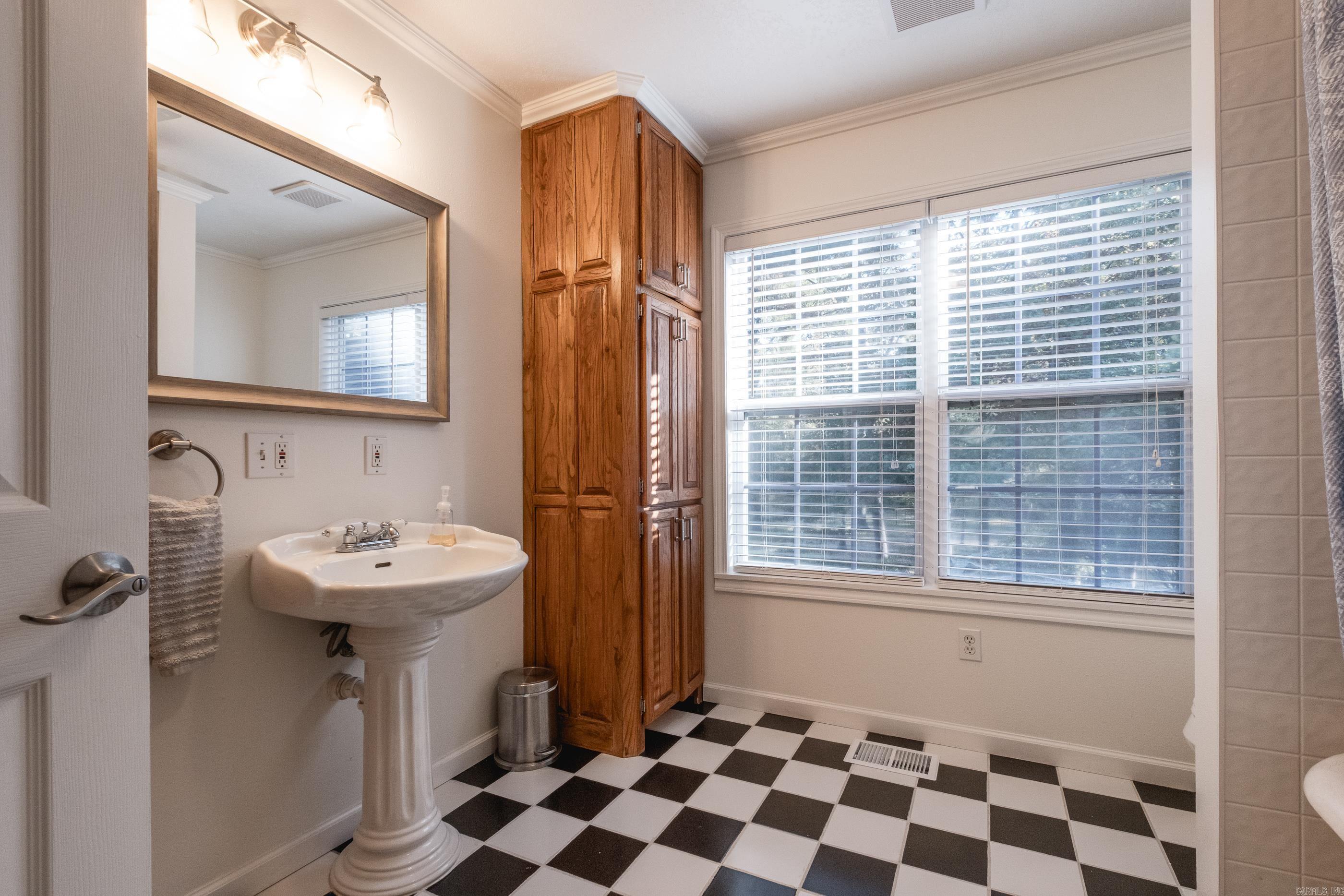 ROLAND - Residential