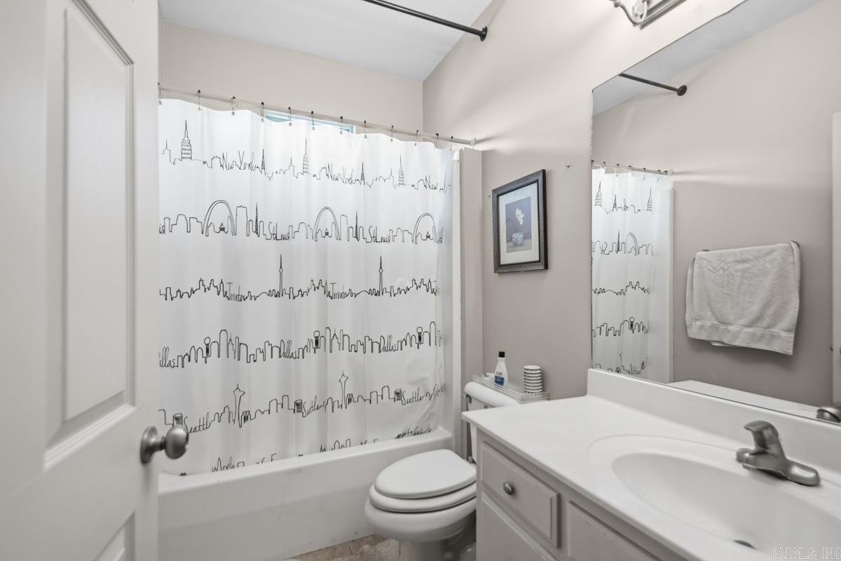 MAUMELLE VALLEY ESTATES - Residential