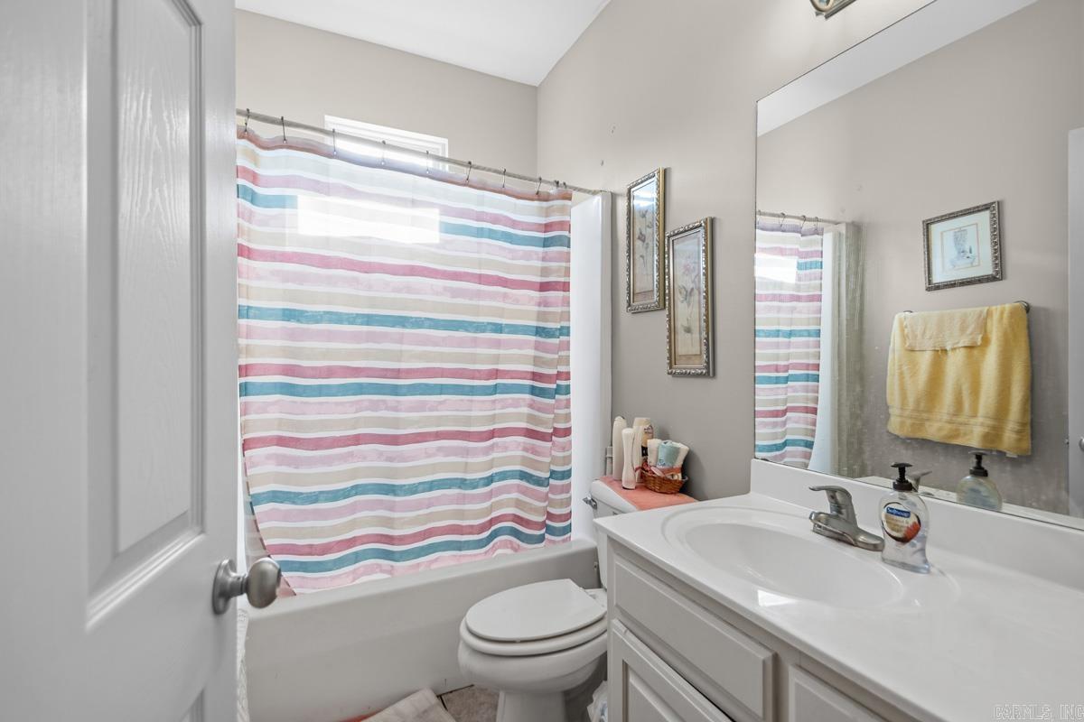 MAUMELLE VALLEY ESTATES - Residential