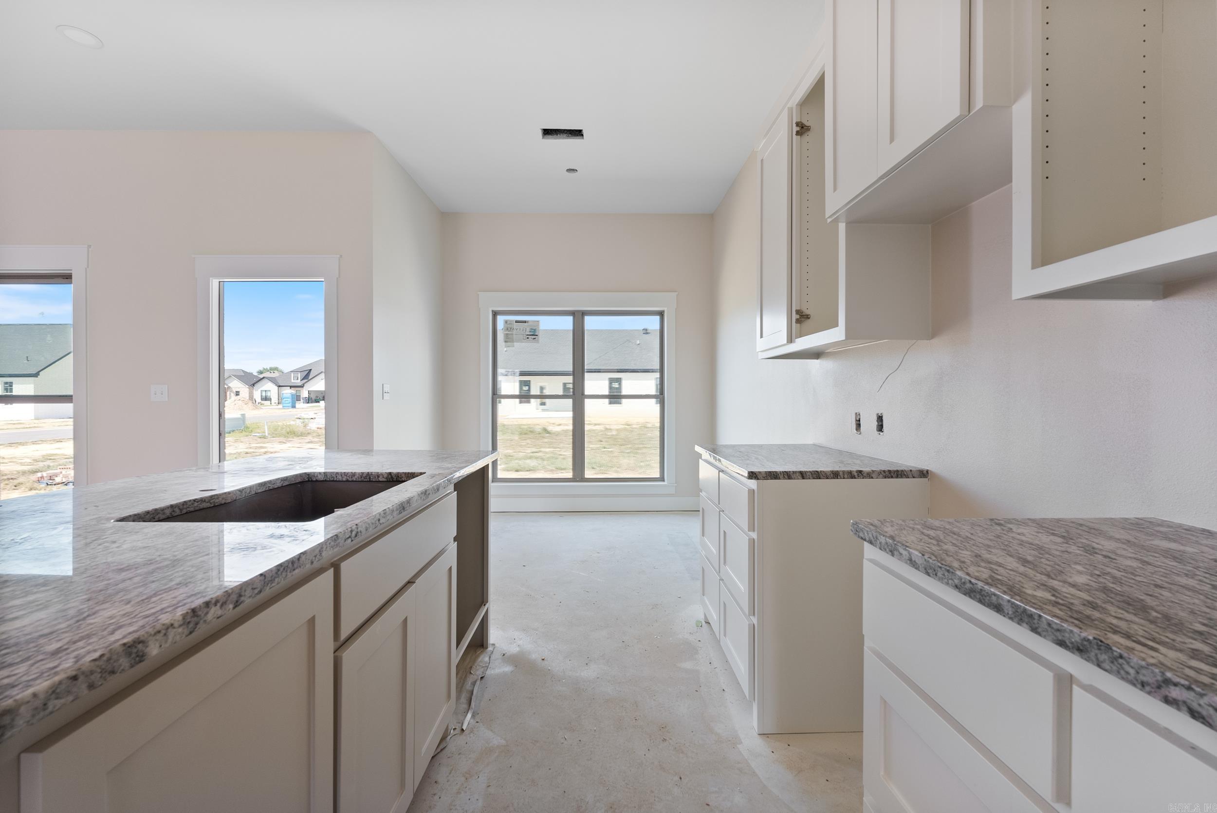 EAST MEADOW - Residential