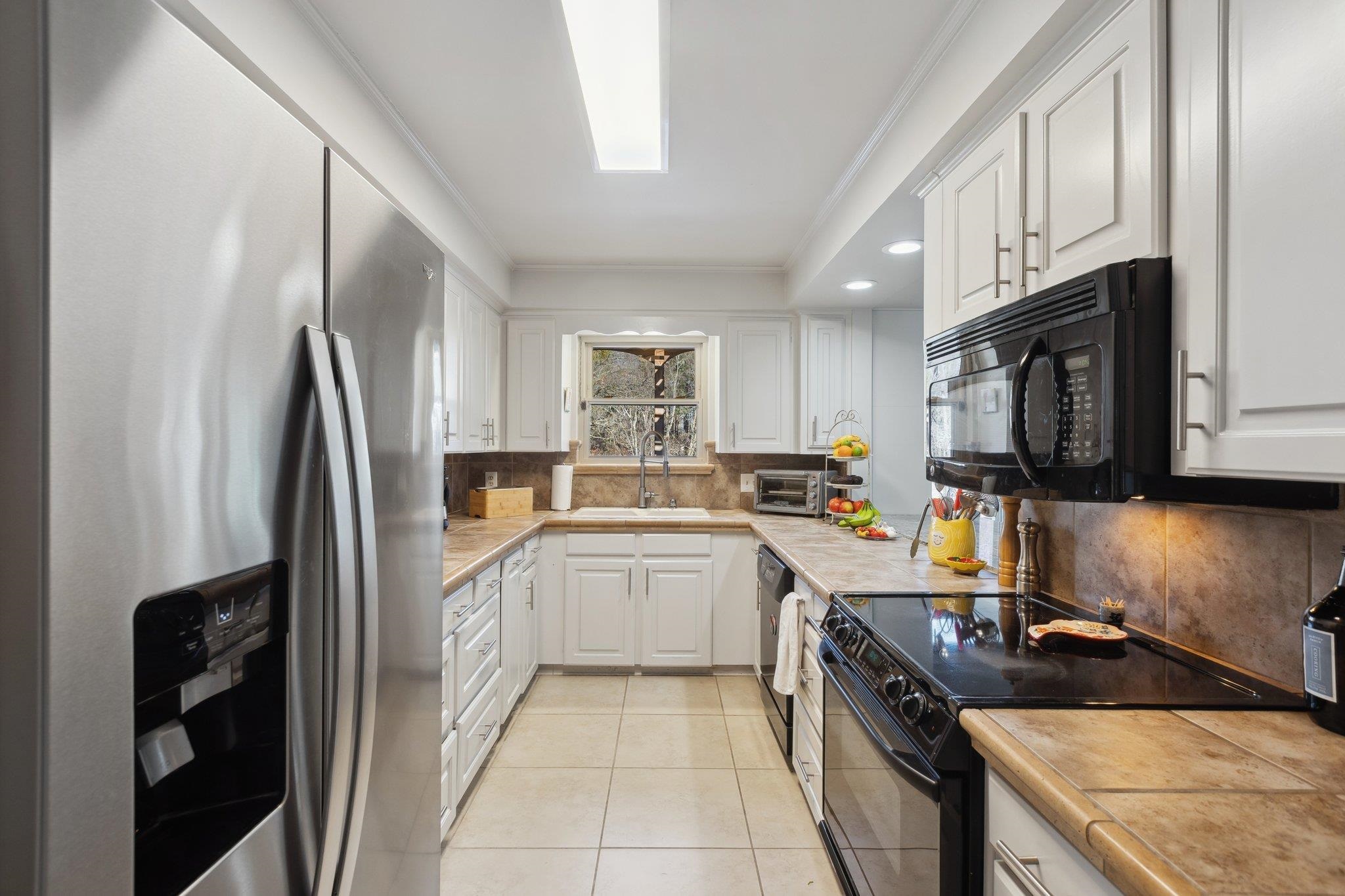 PINNACLE VALLEY ESTATES - Residential