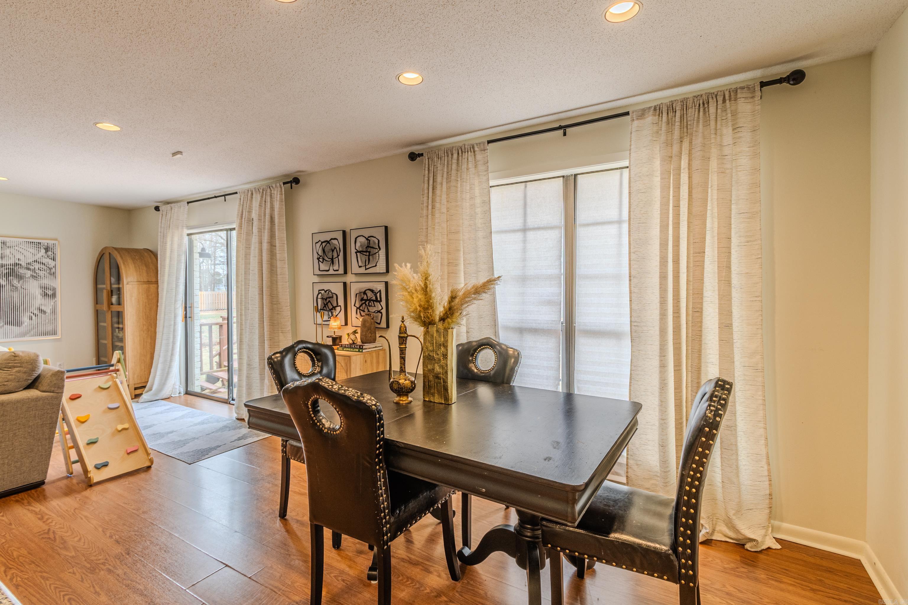 Sundale 2nd - Residential