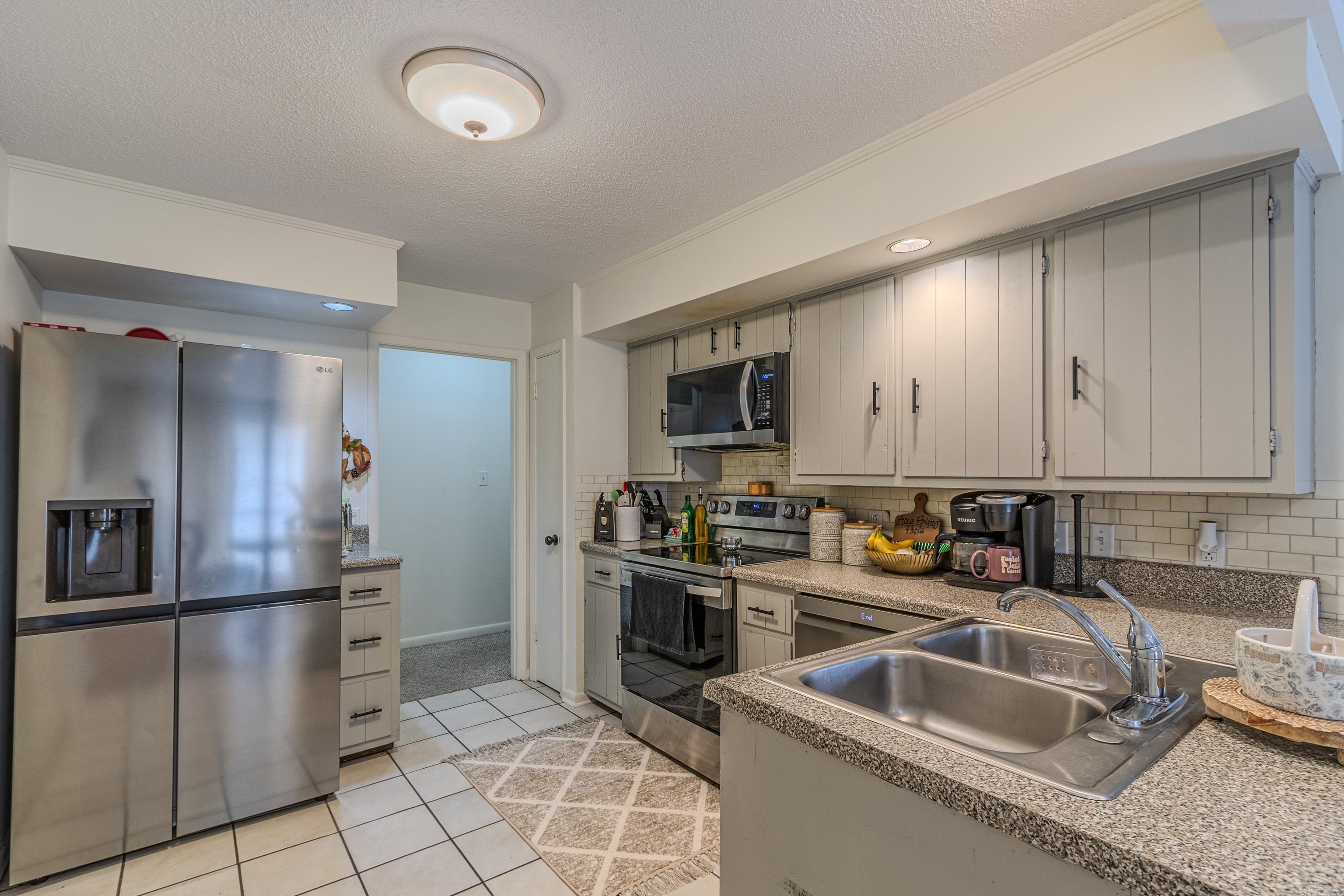 Sundale 2nd - Residential