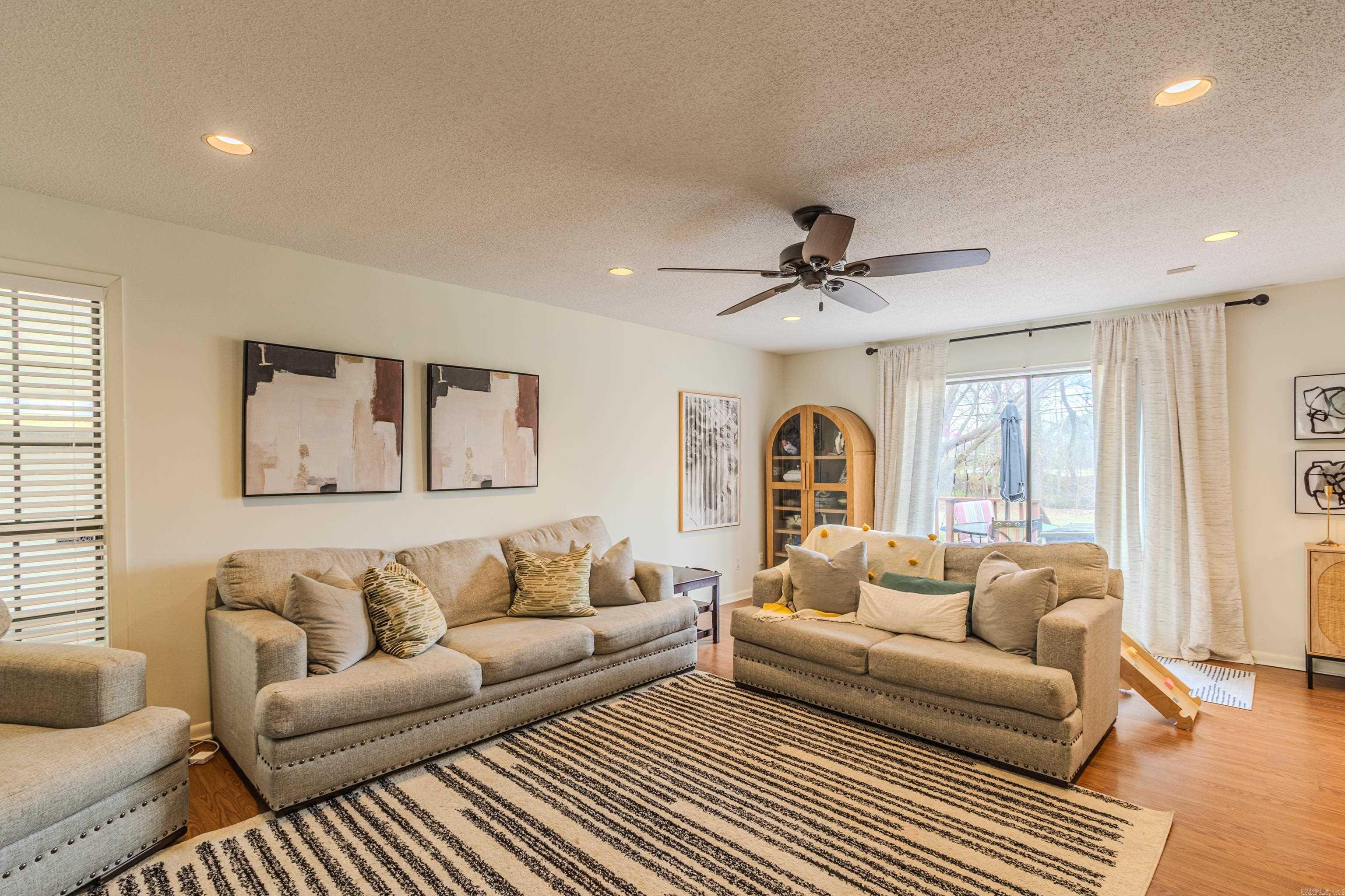 Sundale 2nd - Residential