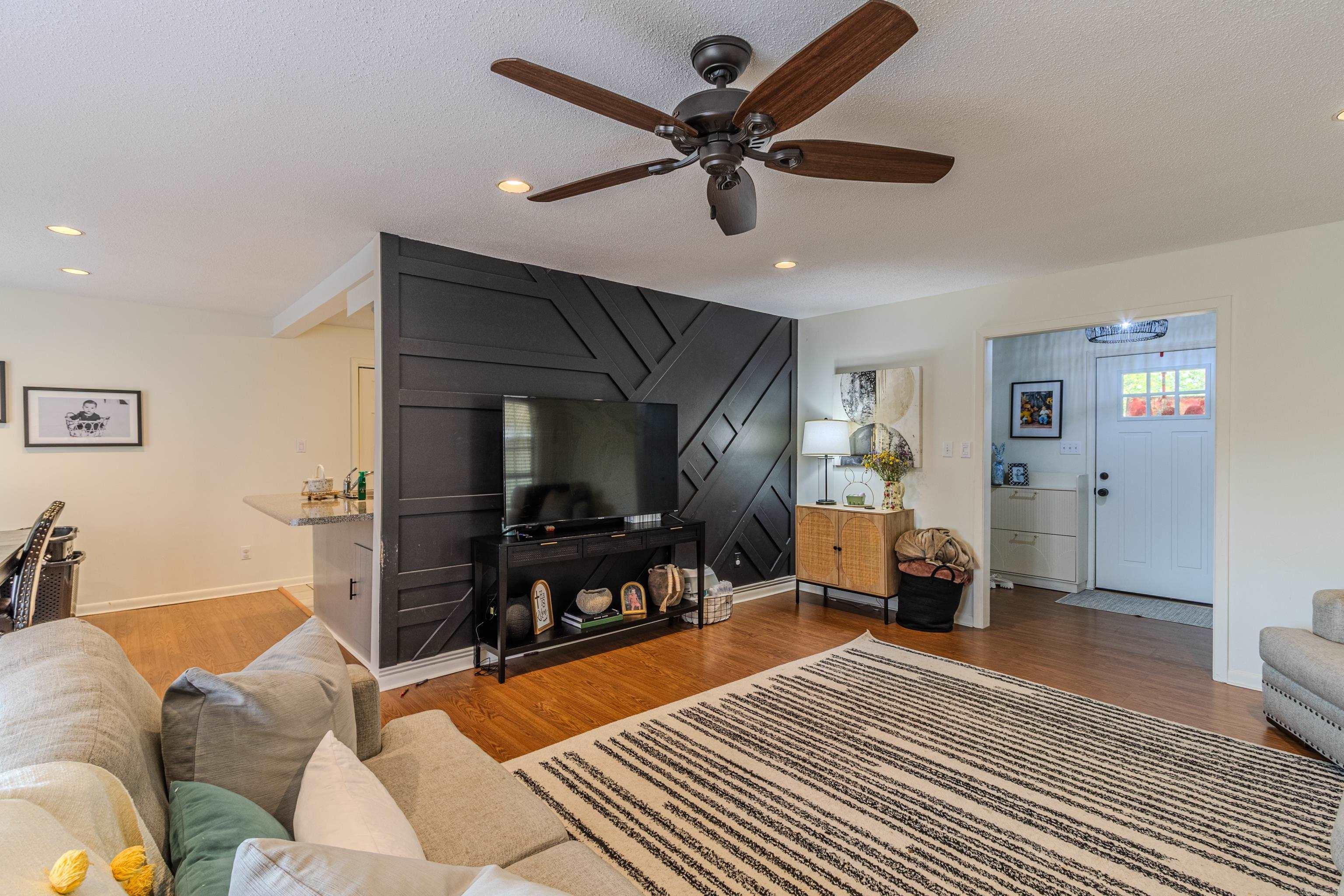 Sundale 2nd - Residential