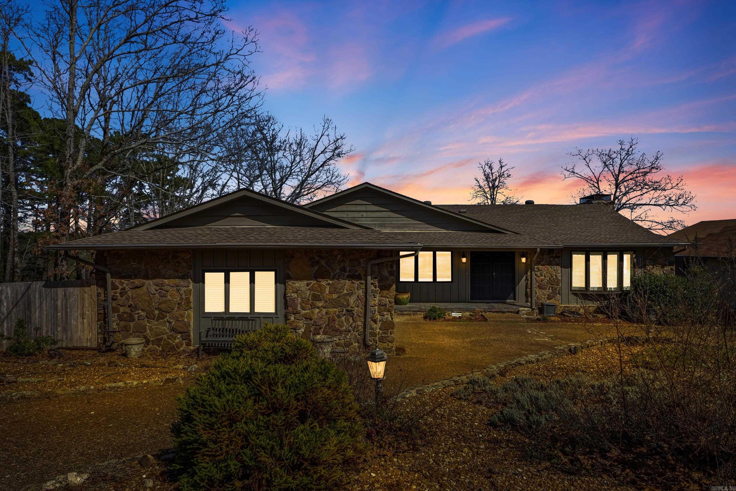 INDIAN HILLS - Residential