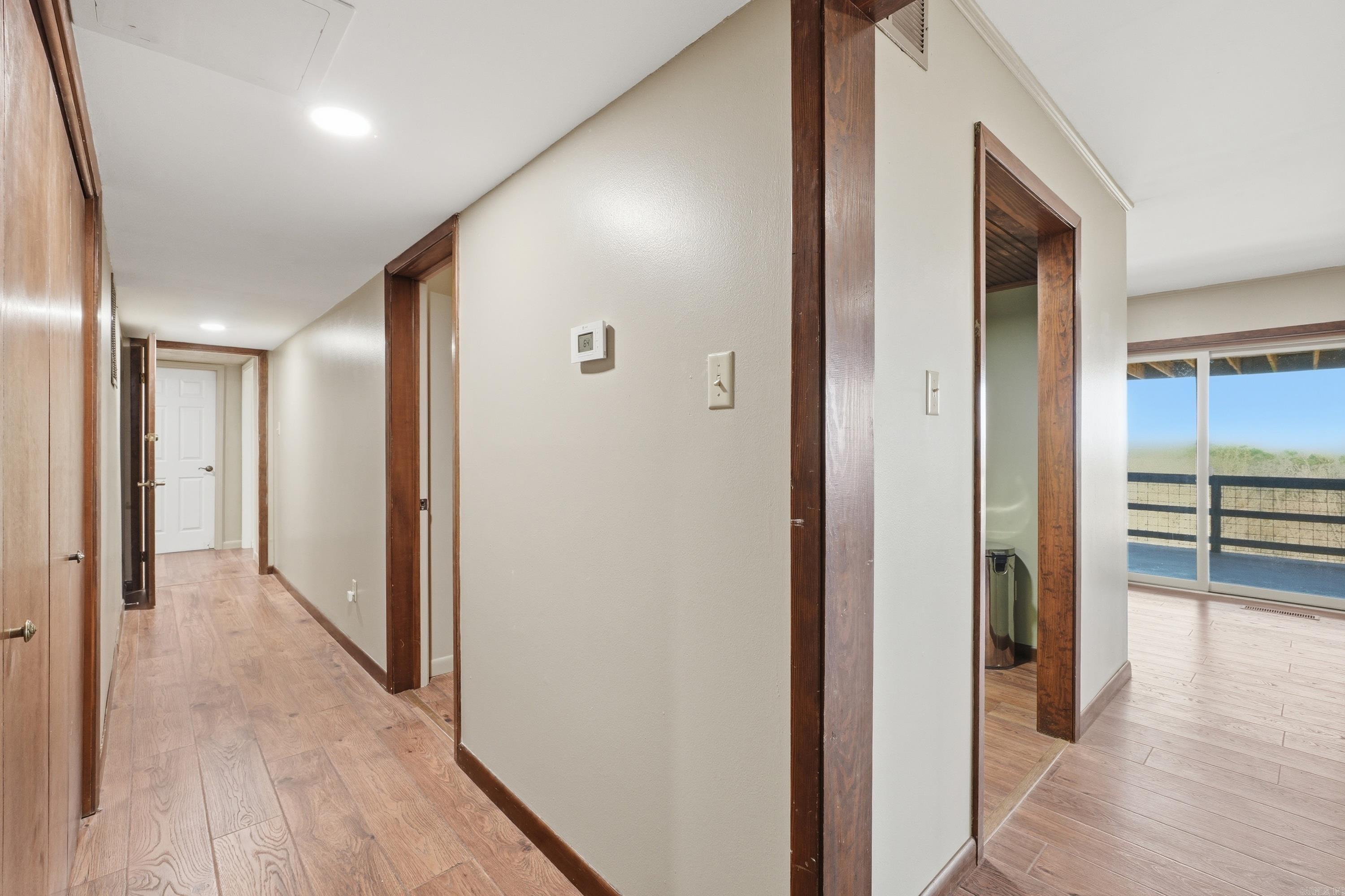 INDIAN HILLS - Residential