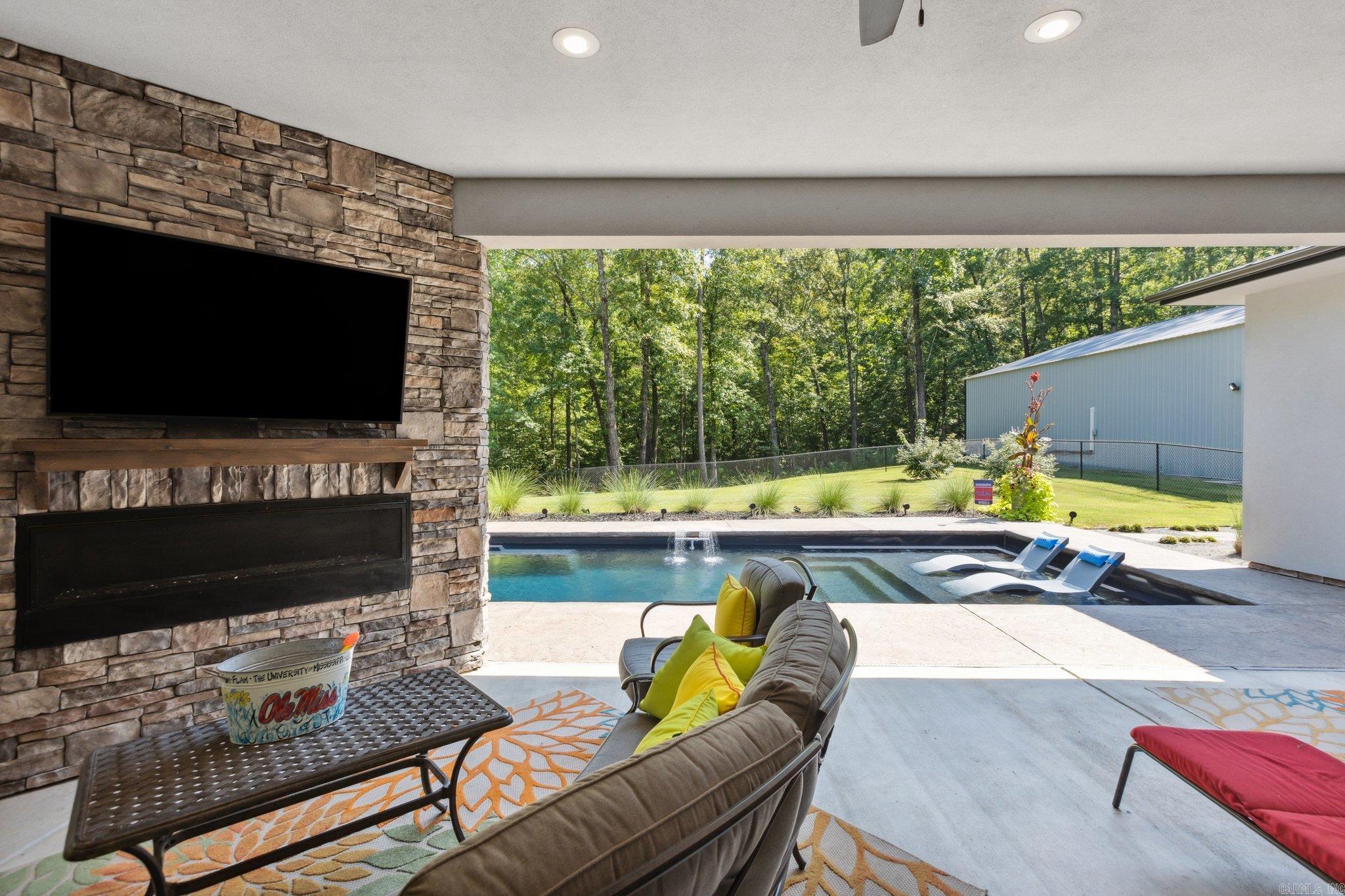 Brody Crossing - Residential