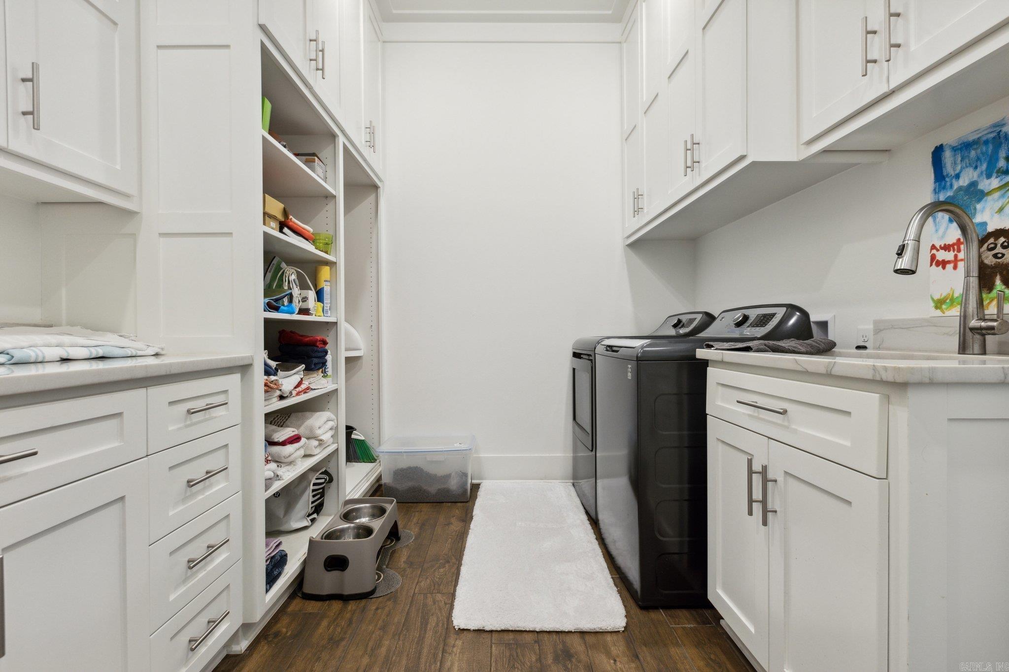 Brody Crossing - Residential