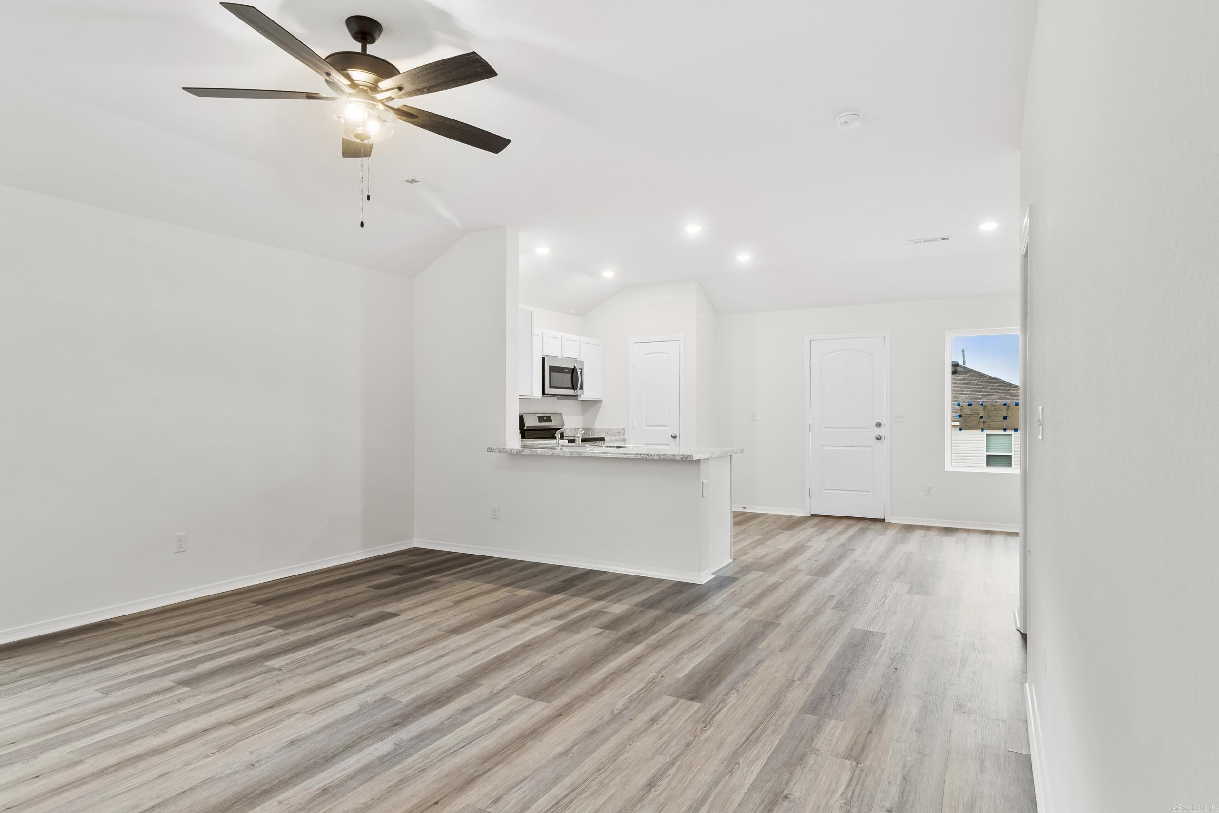 THE MEADOWS - Residential