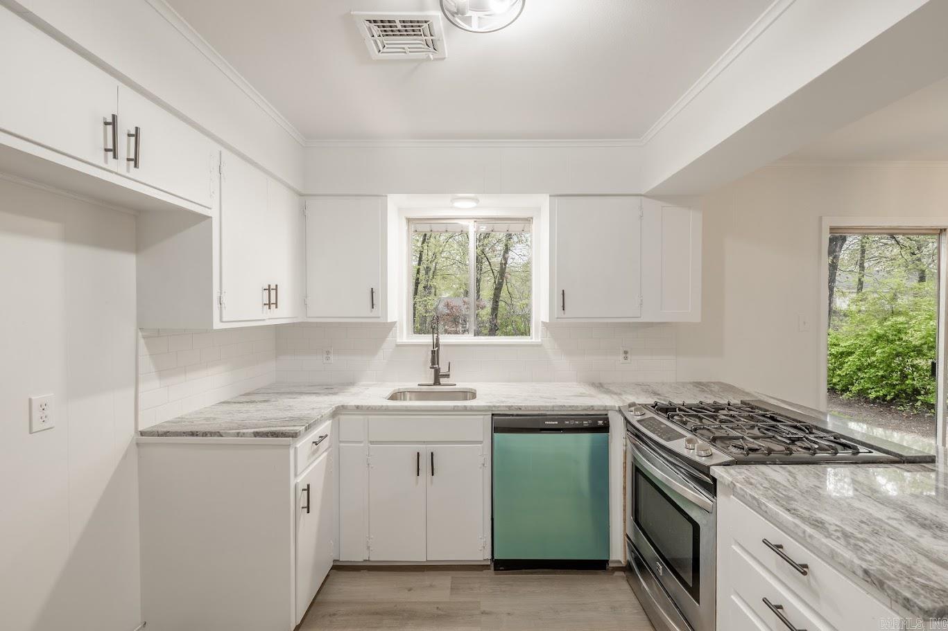 GLENWOOD HGTS - Residential