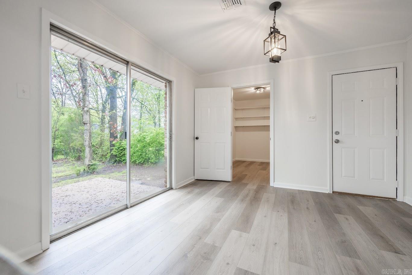 GLENWOOD HGTS - Residential