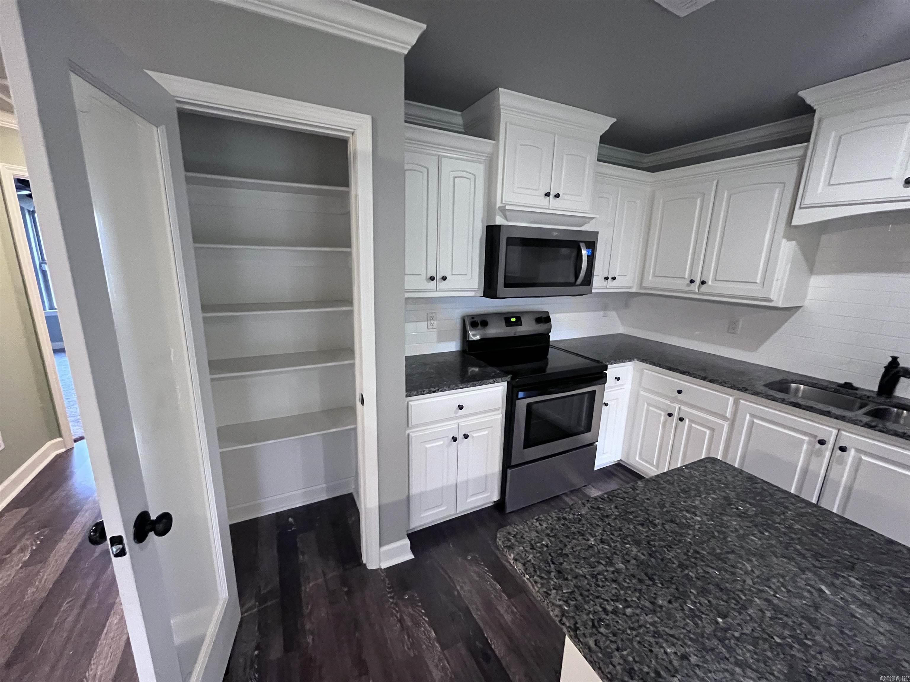 LILLY ANN PLACE - Residential Lease