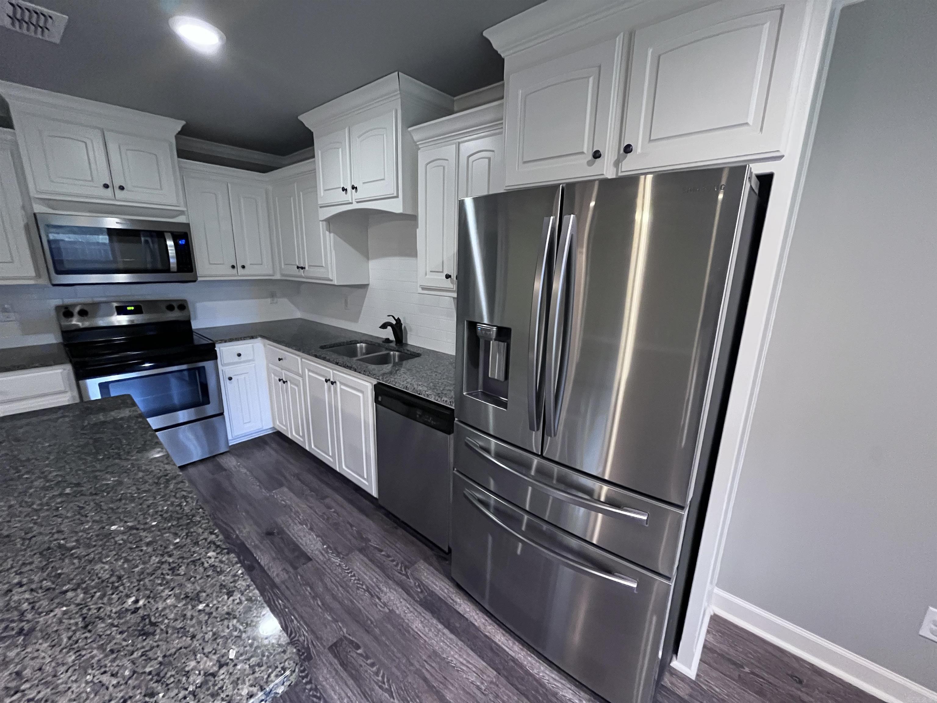 LILLY ANN PLACE - Residential Lease