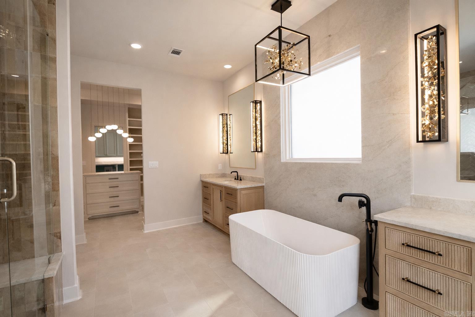 BEAR DEN ESTATES - Residential