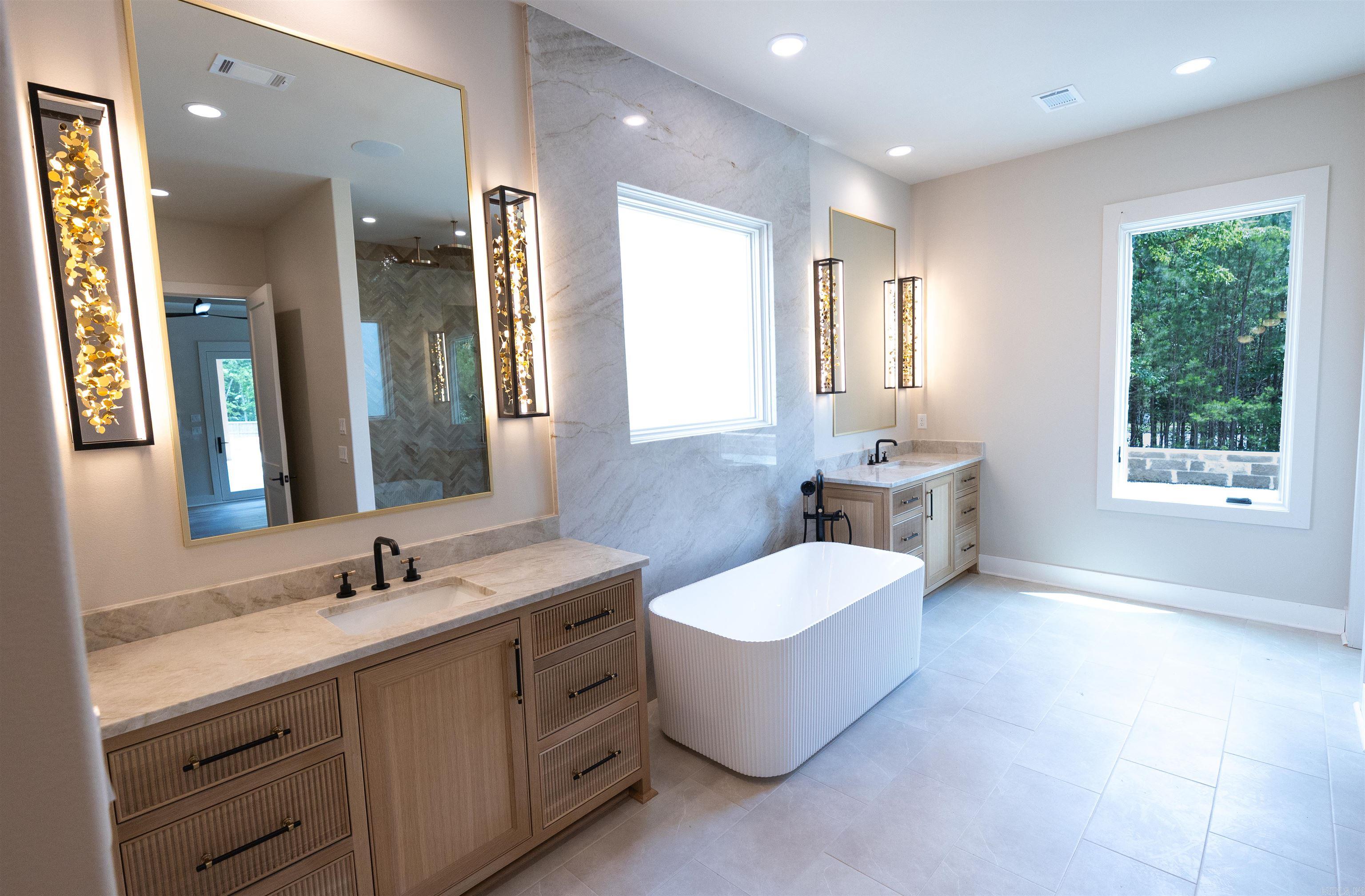 BEAR DEN ESTATES - Residential