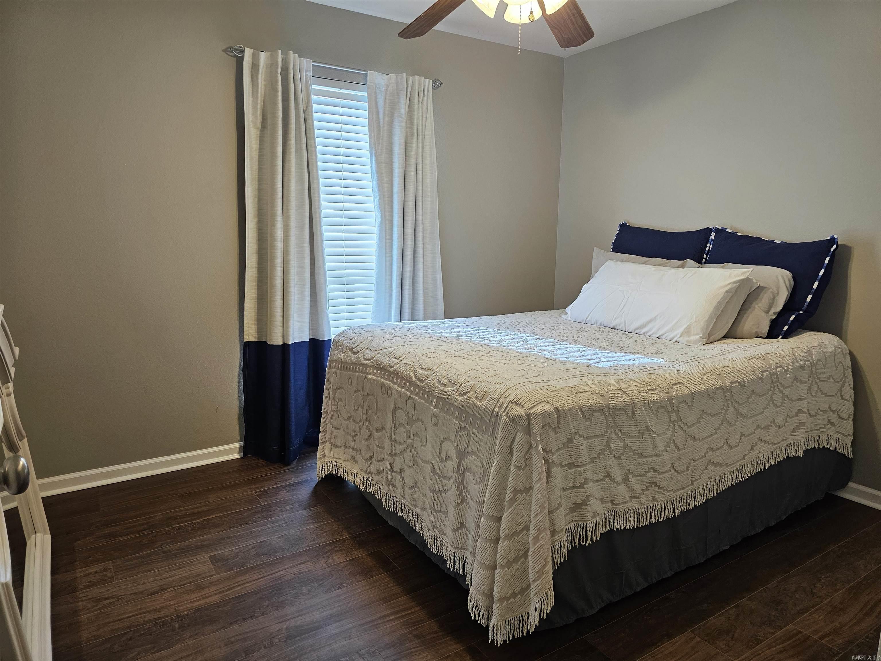 AUTUMN RIDGE - Residential