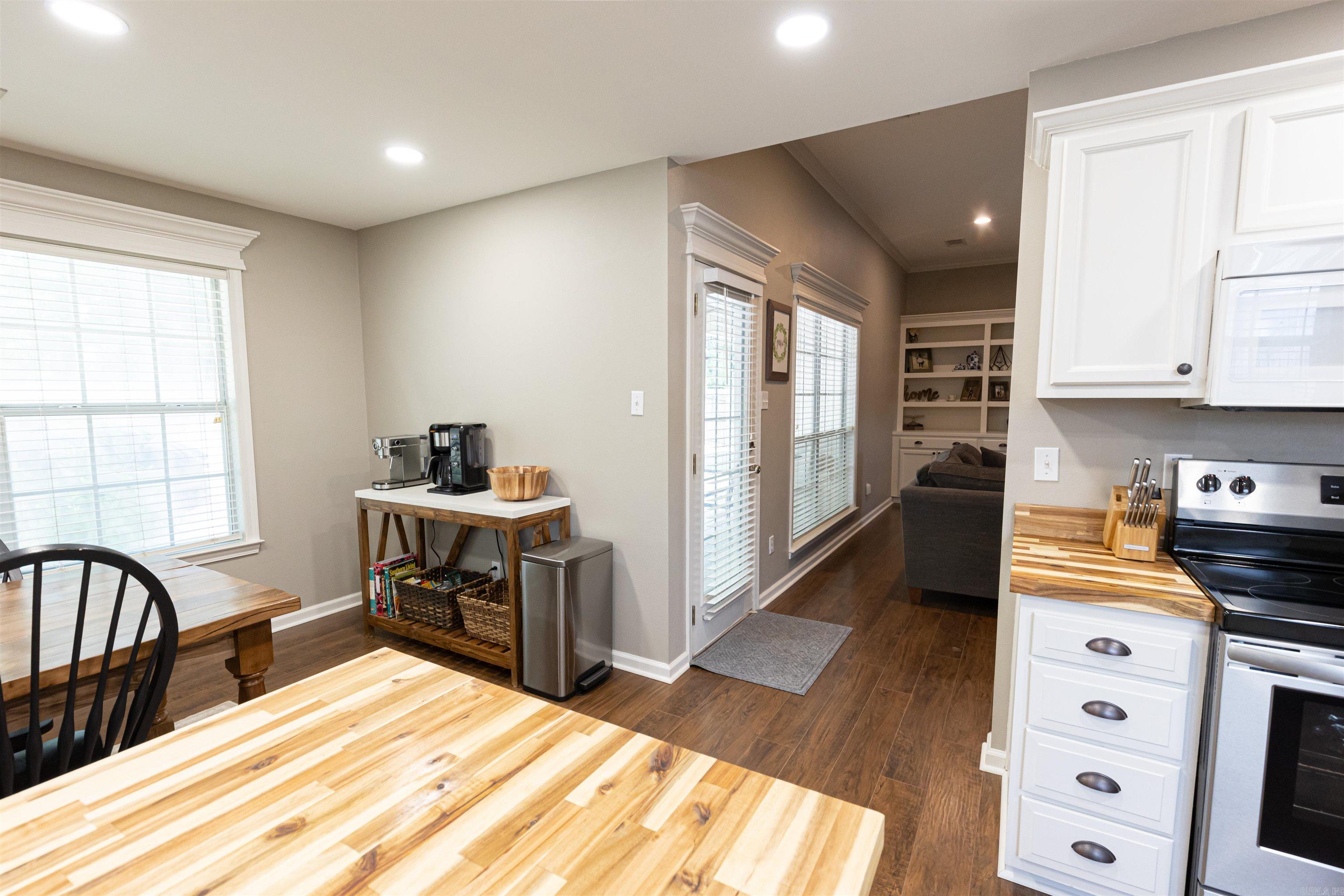 AUTUMN RIDGE - Residential