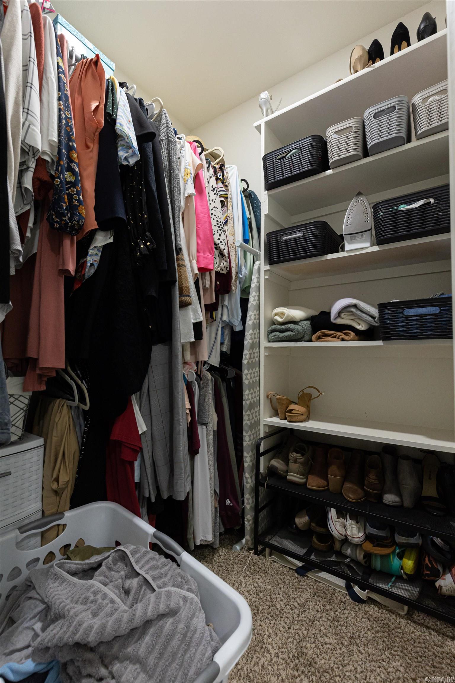 AUTUMN RIDGE - Residential