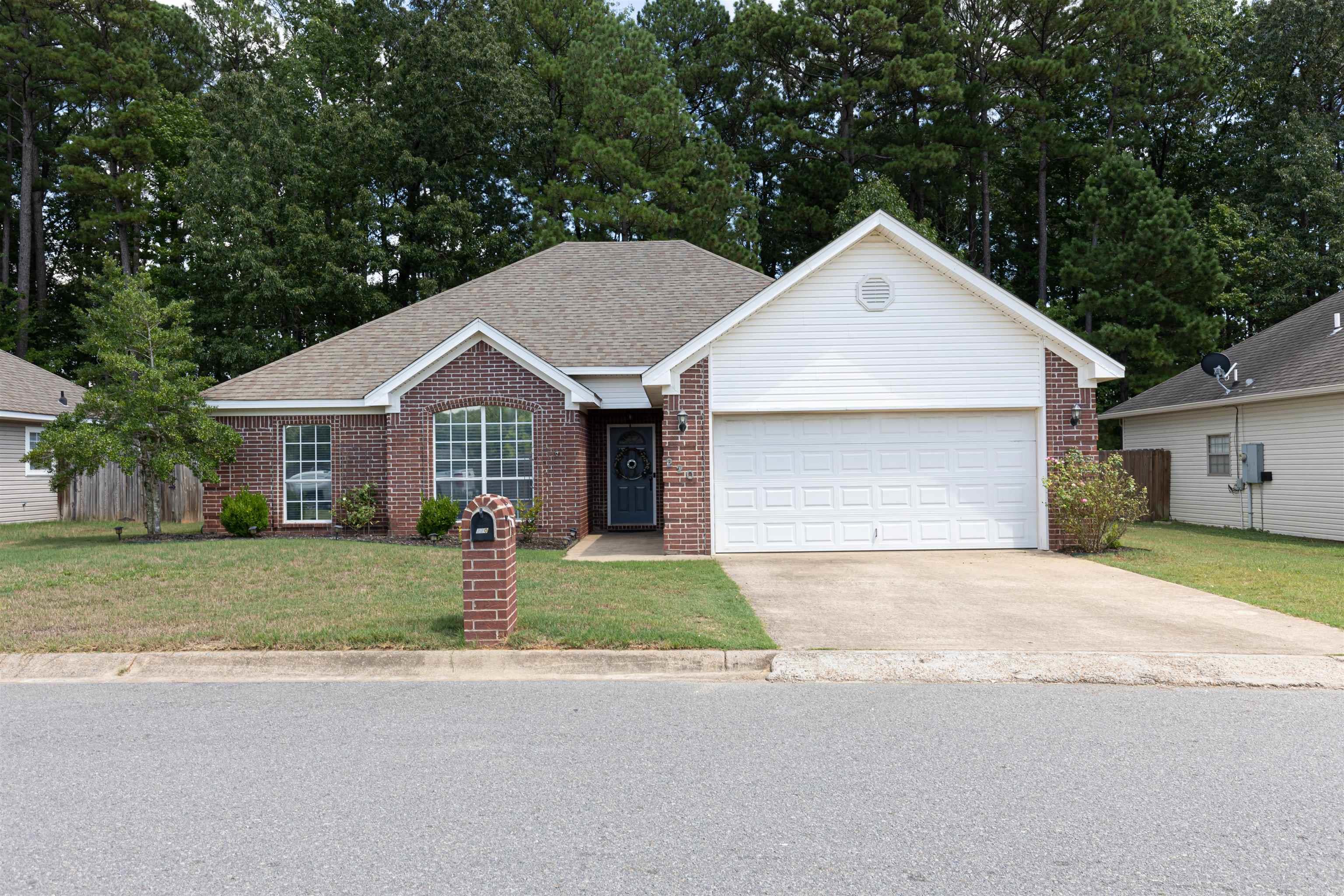 AUTUMN RIDGE - Residential