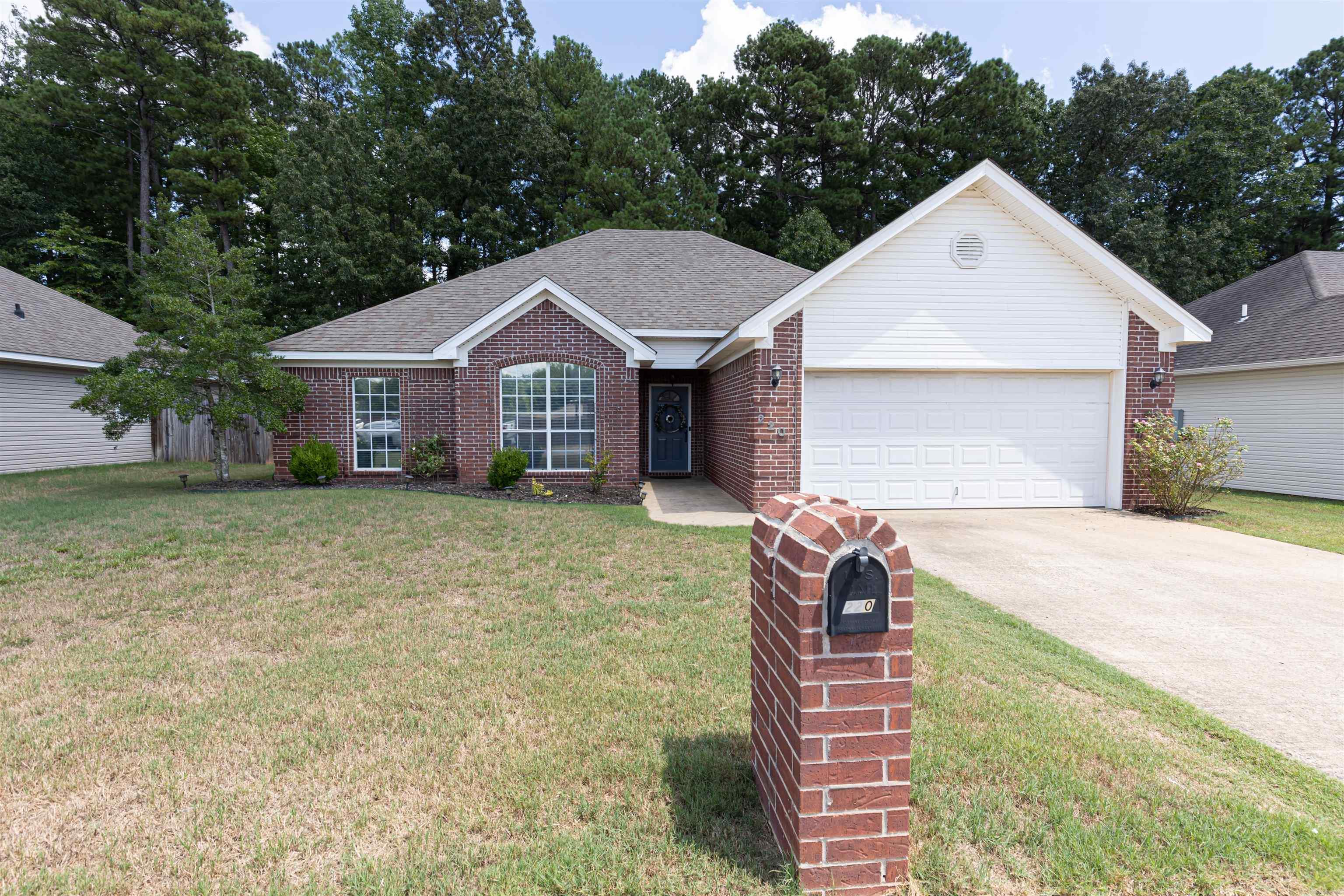 AUTUMN RIDGE - Residential