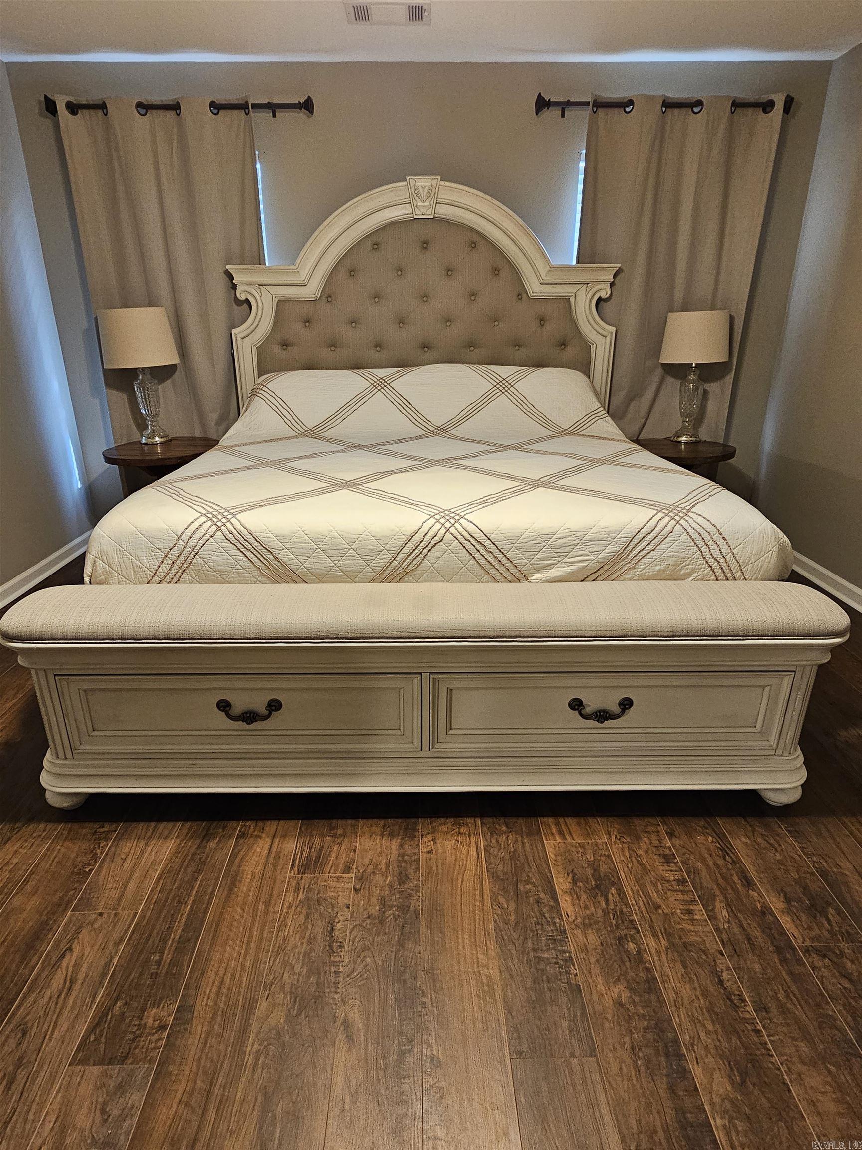 AUTUMN RIDGE - Residential