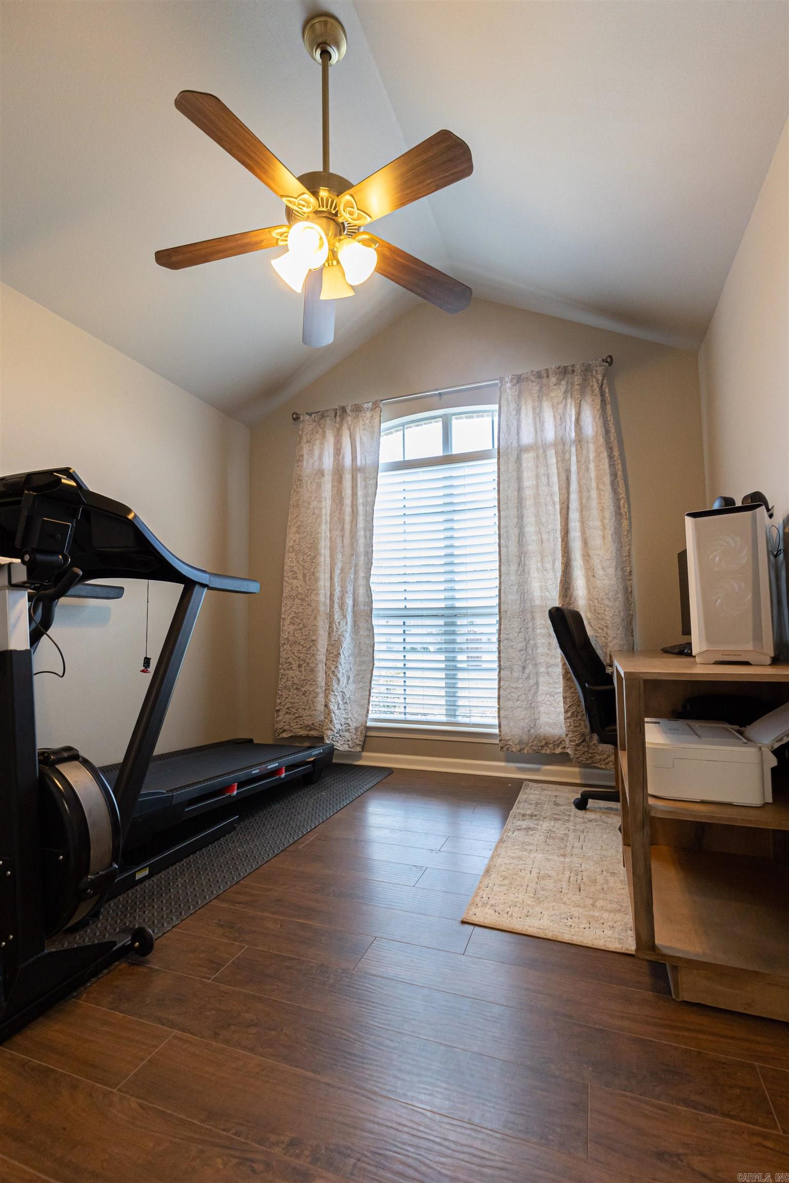 AUTUMN RIDGE - Residential