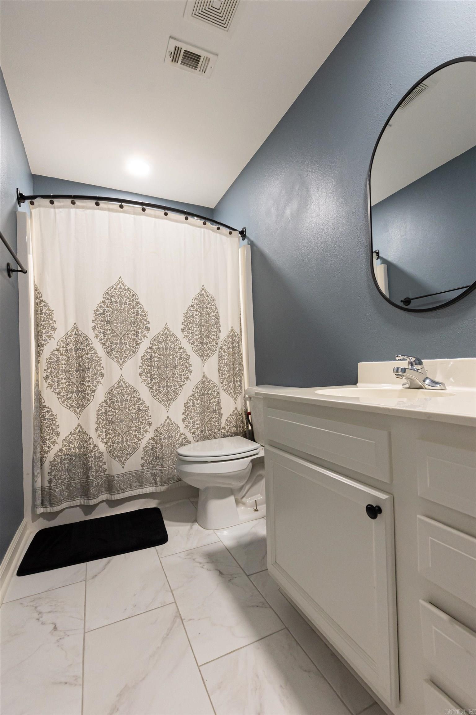 AUTUMN RIDGE - Residential