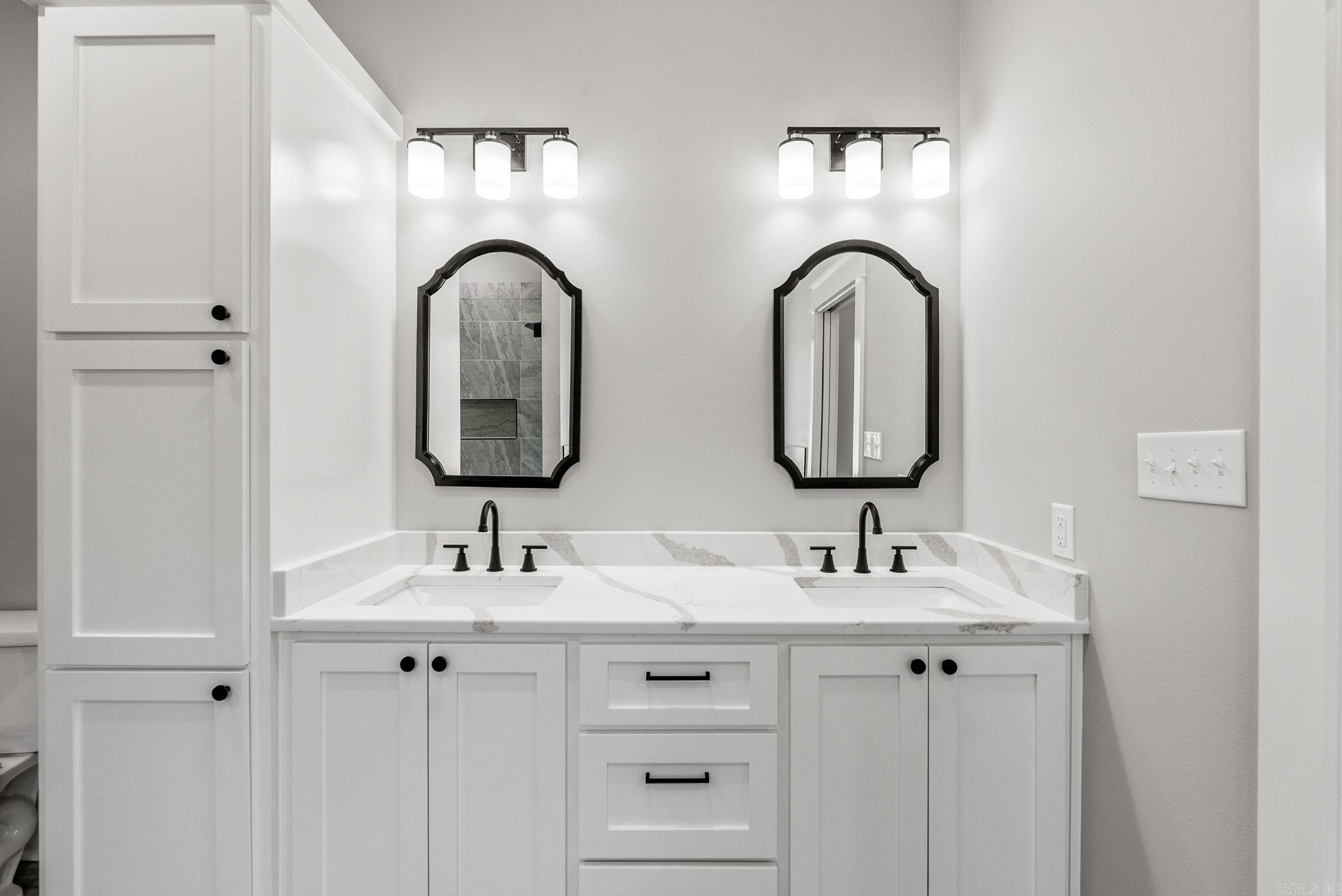 TAYLORS PLACE - Residential