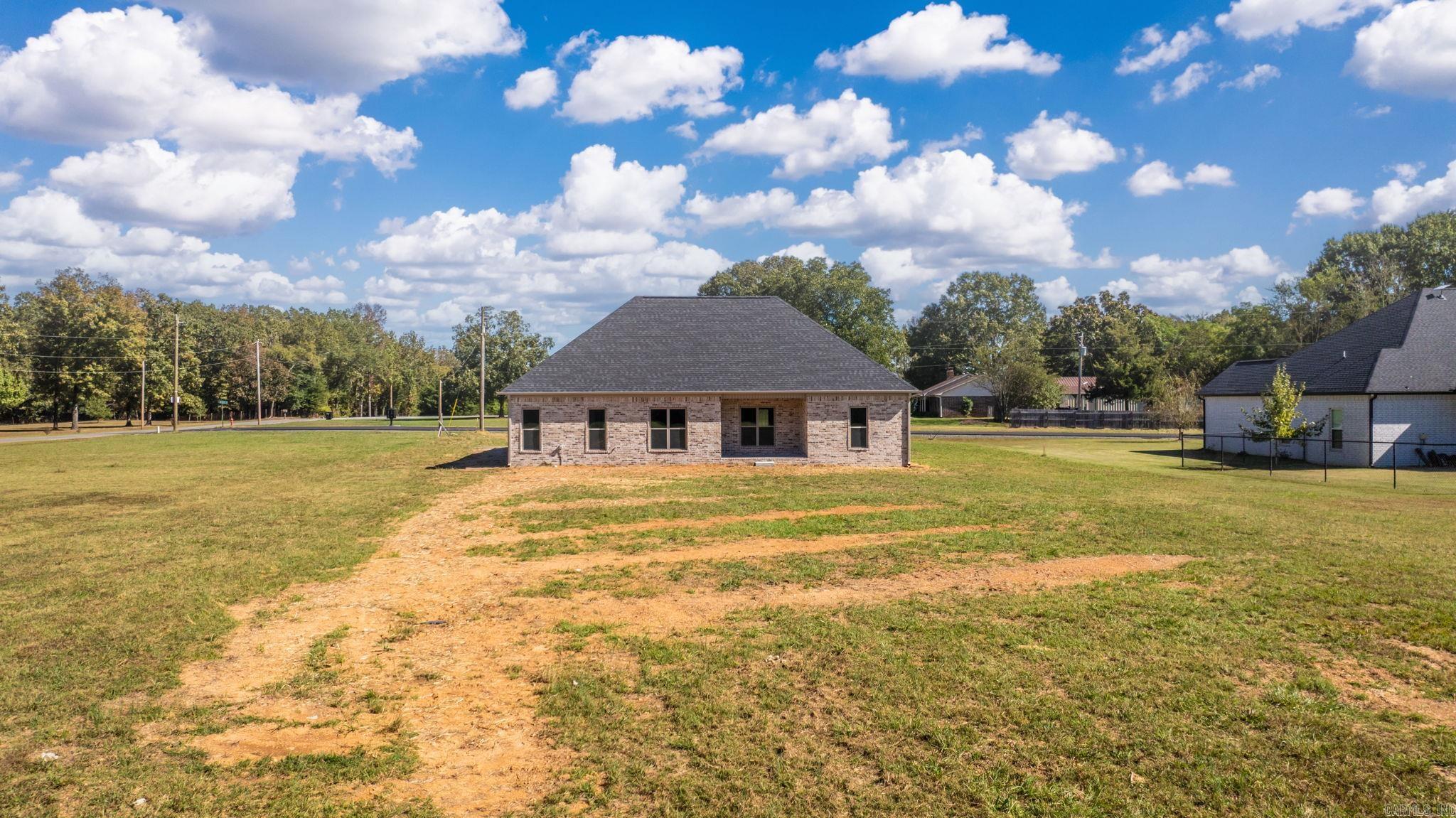 TAYLORS PLACE - Residential