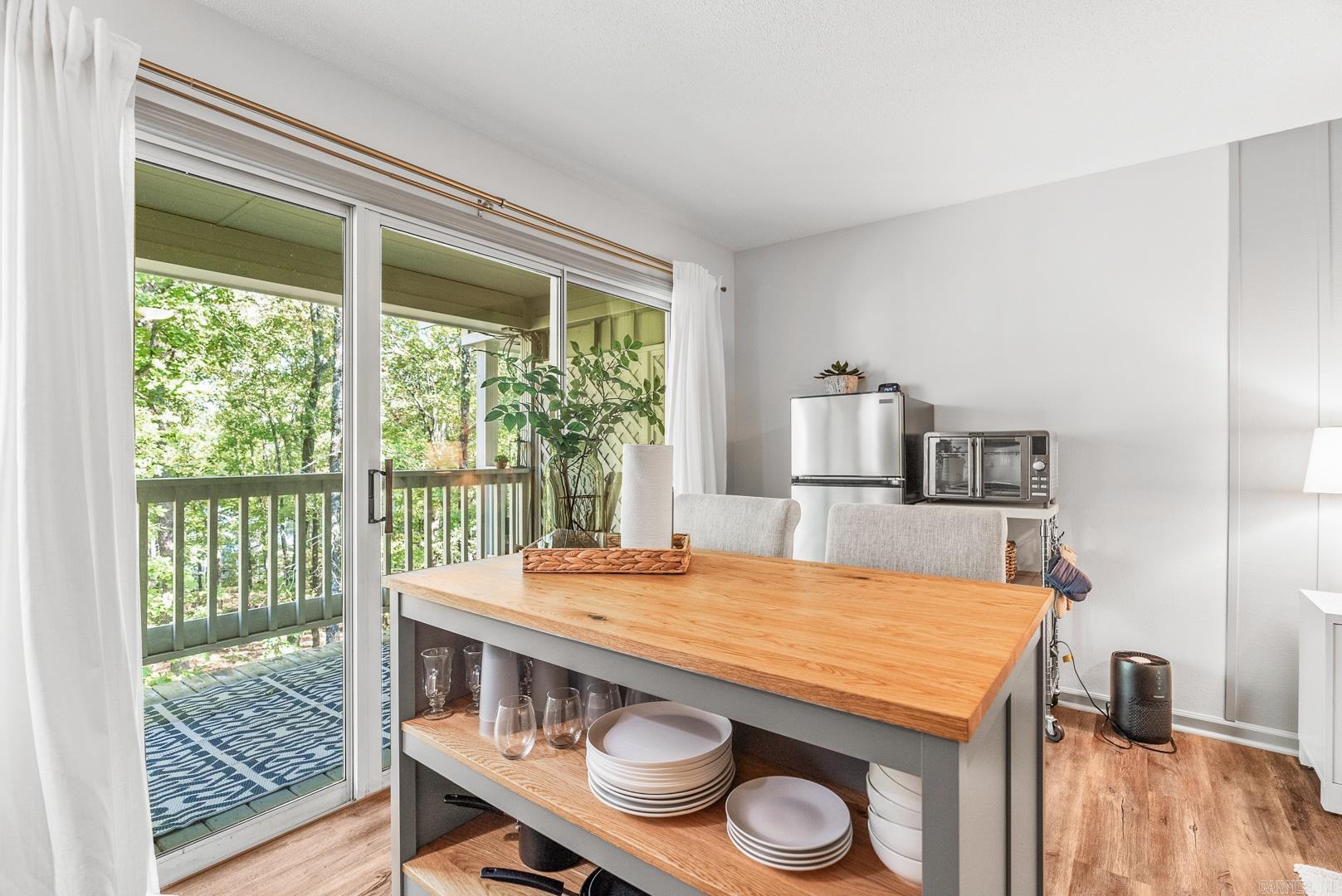 SUMMERHILL PLACE CONDOS - Residential