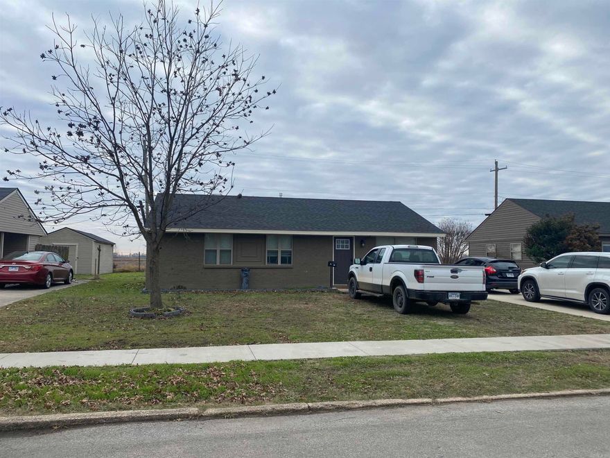 Stylish 3 bedroom, 1 bath home on slab foundation. This all-electric home was extensively updated since 2021 with new kitchen cabinetry and countertops, paint, flooring and more. Brick exterior.  Agents, please see remarks. This home can be bought individually or as a package of 5:  1200 Mulberry MLS #25048786; 514 Maple MLS #25048835; 518 Ellis MLS #25048794; 1117 Mulberry MLS  #25048782; and 1201 Mulberry MLS #25048783. These 5 are listed at $789,000.