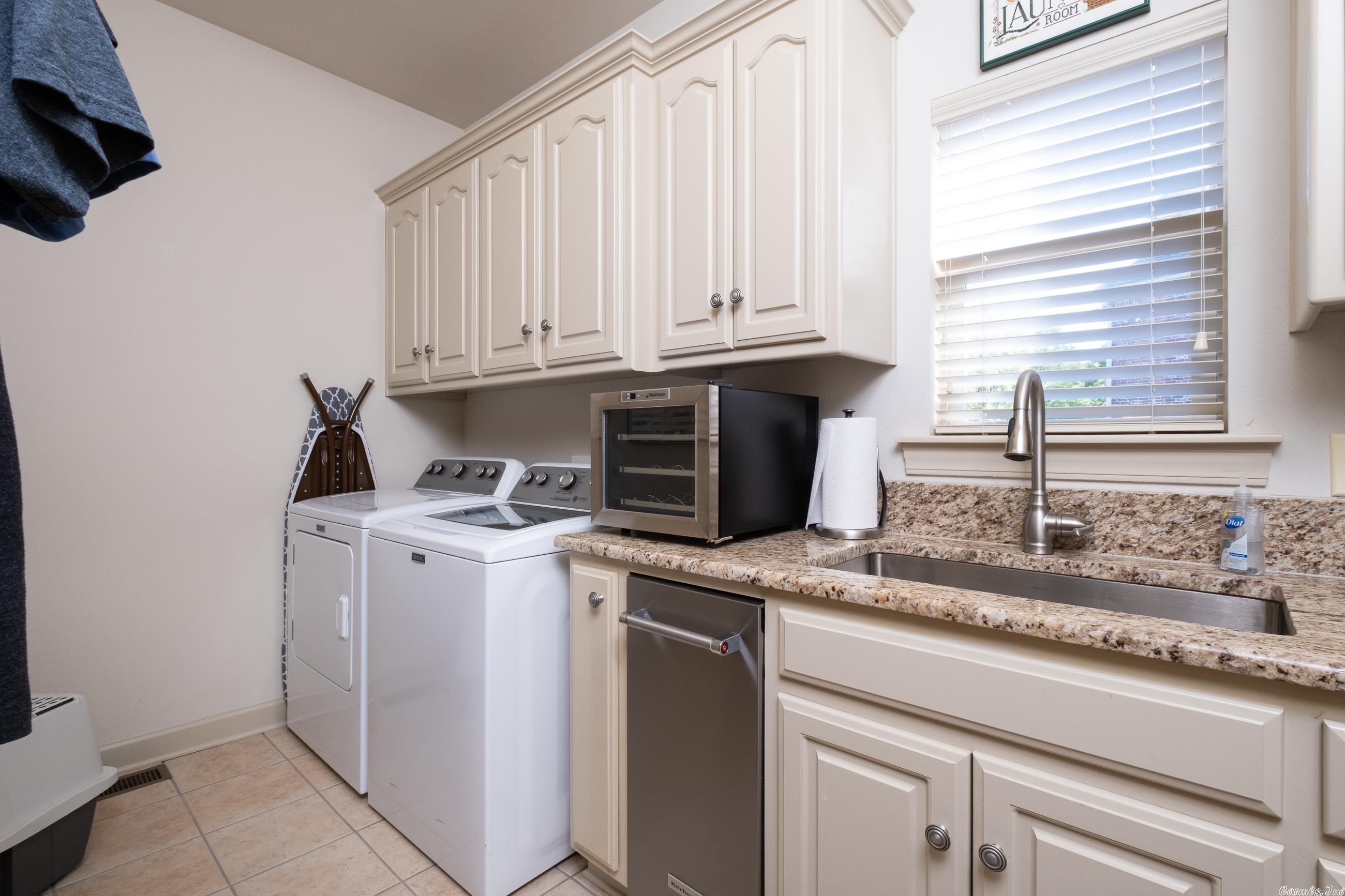 CHENAL VALLEY MARGEUAX - Residential