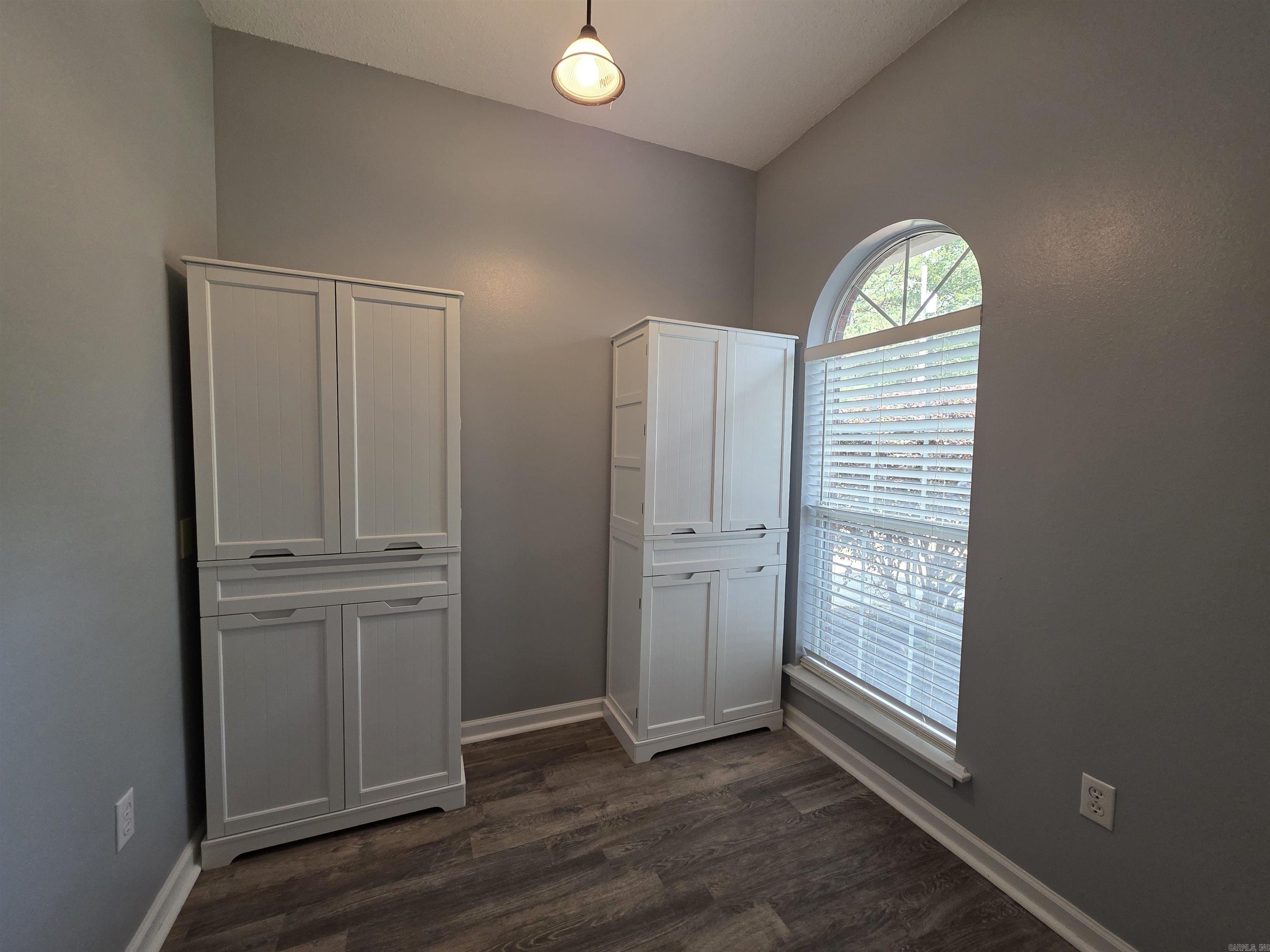 Seven Oaks Estates - Residential