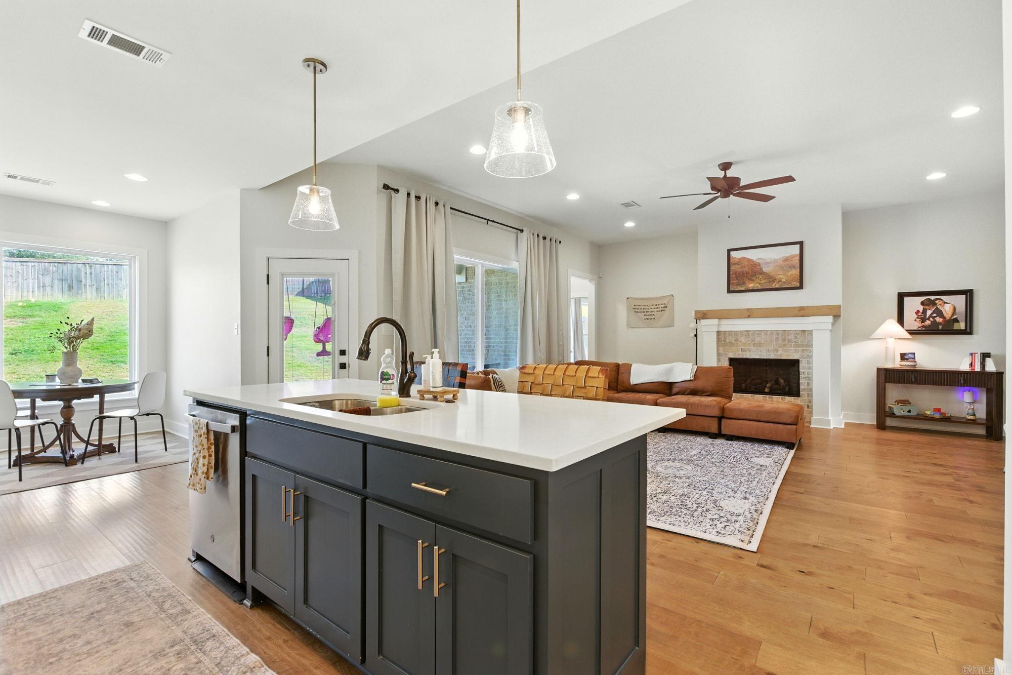 LOCHRIDGE ESTATES - Residential