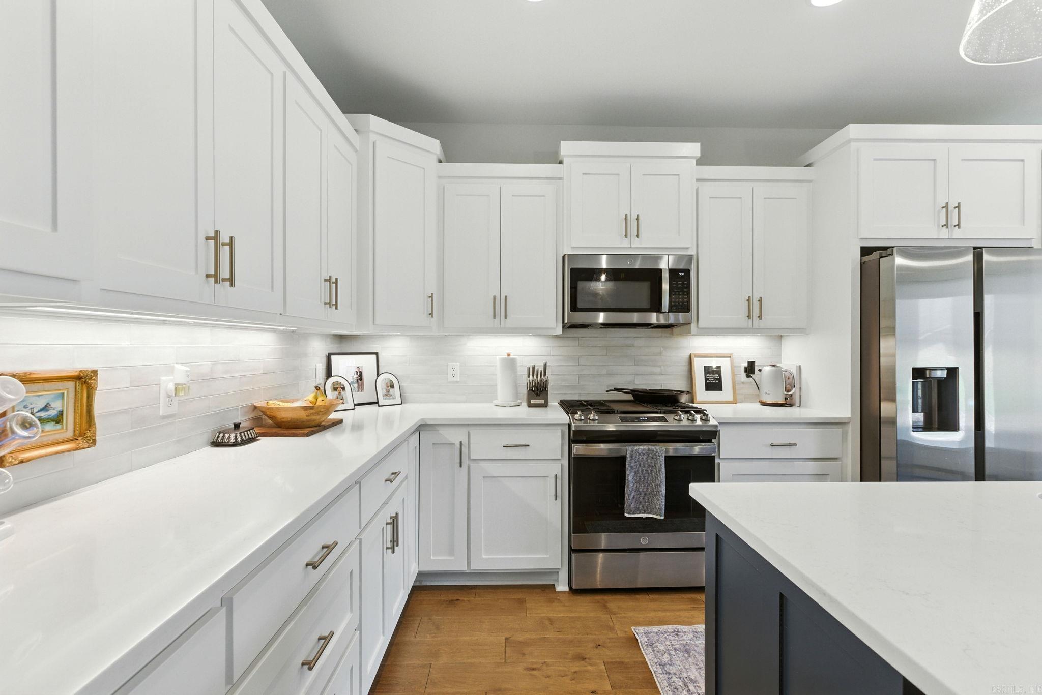 LOCHRIDGE ESTATES - Residential