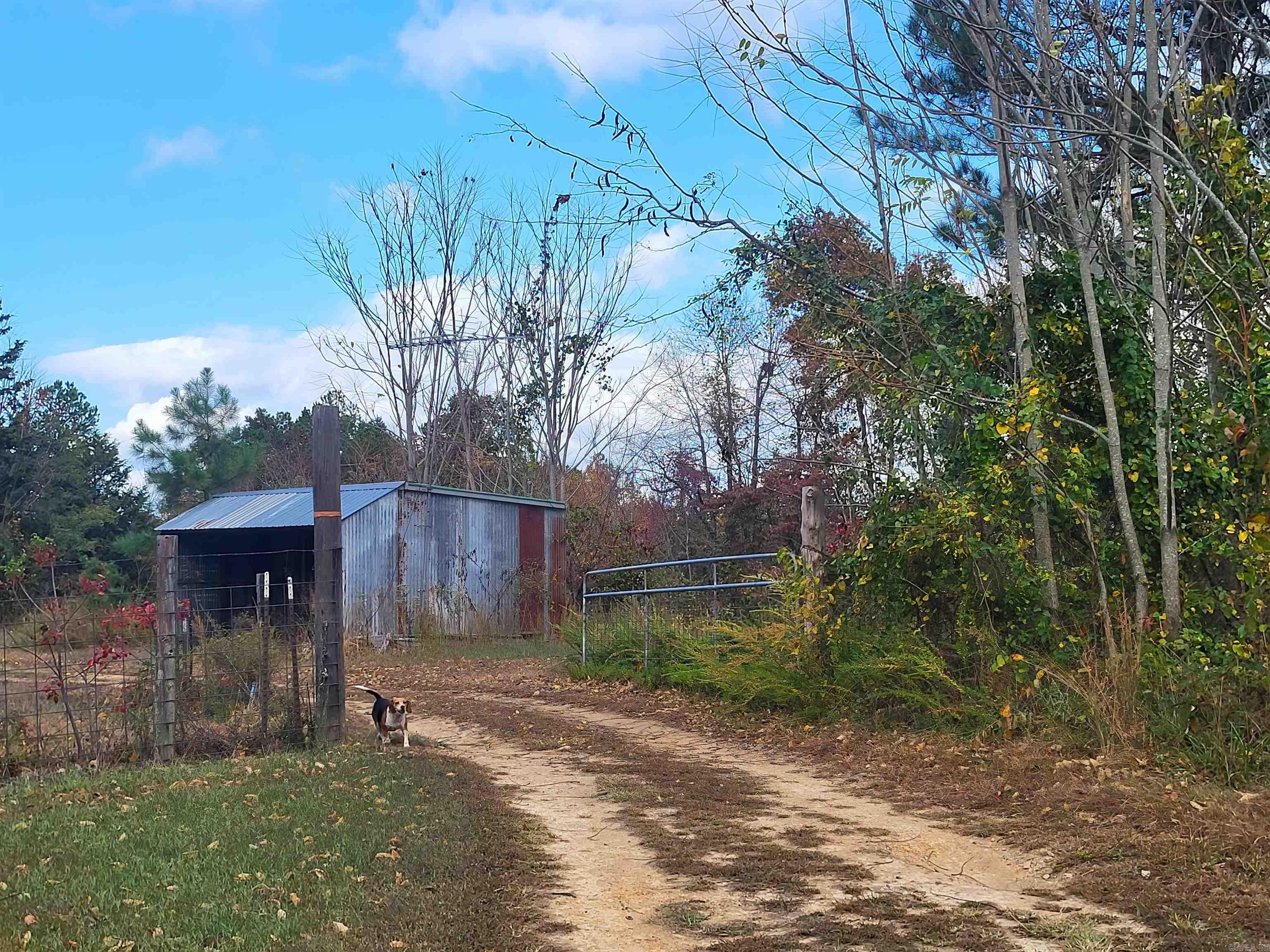 Metes & Bounds - Land