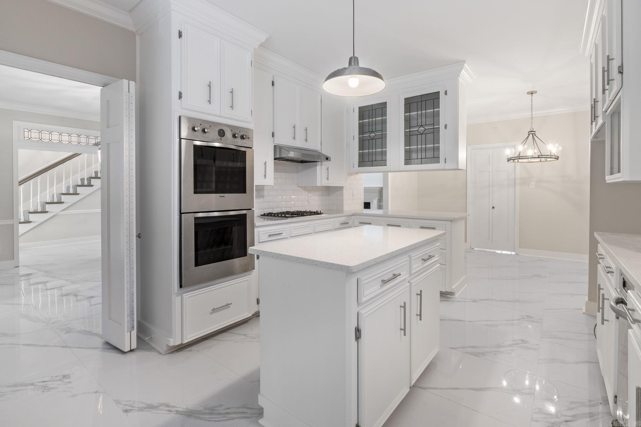 LAKEWOOD NE - Residential