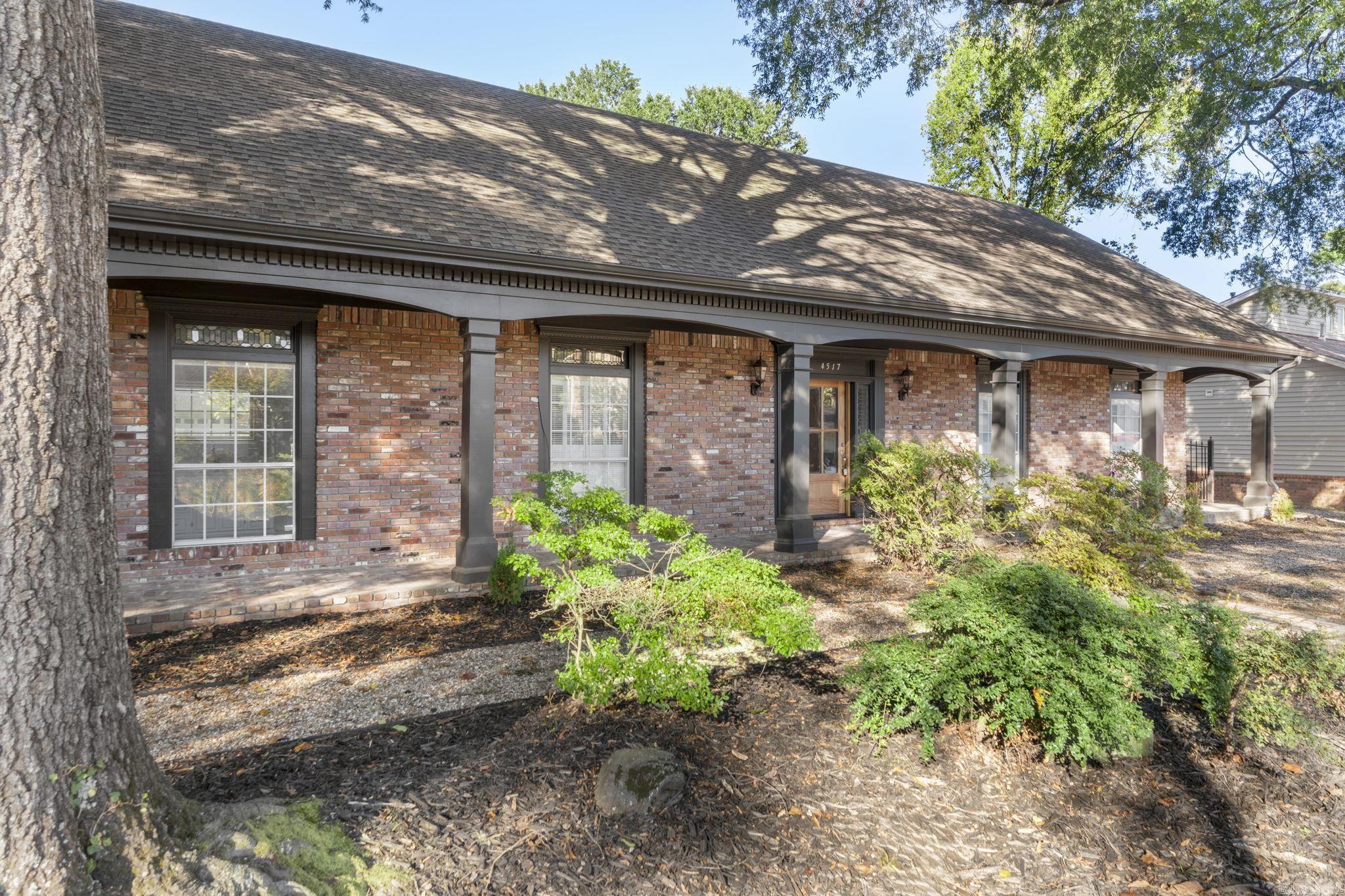 LAKEWOOD NE - Residential