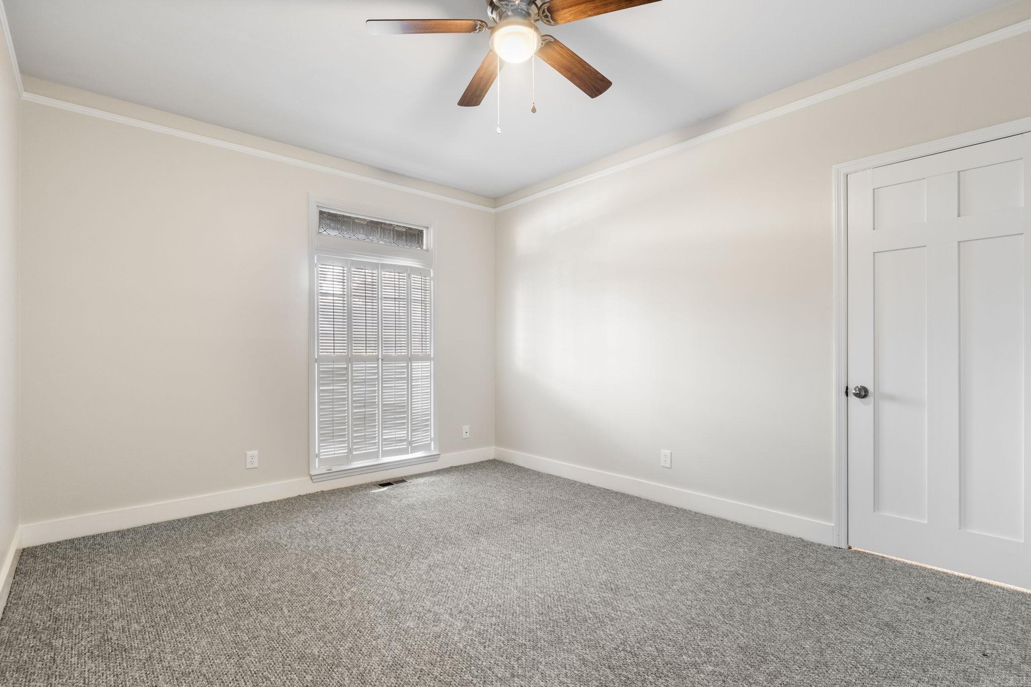 LAKEWOOD NE - Residential