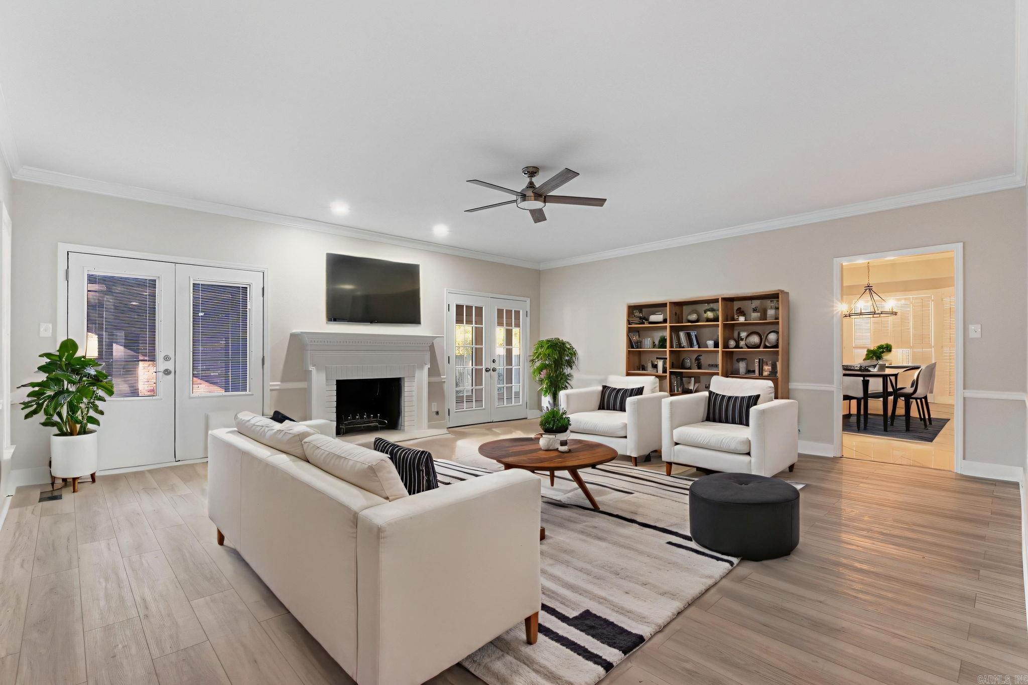 LAKEWOOD NE - Residential