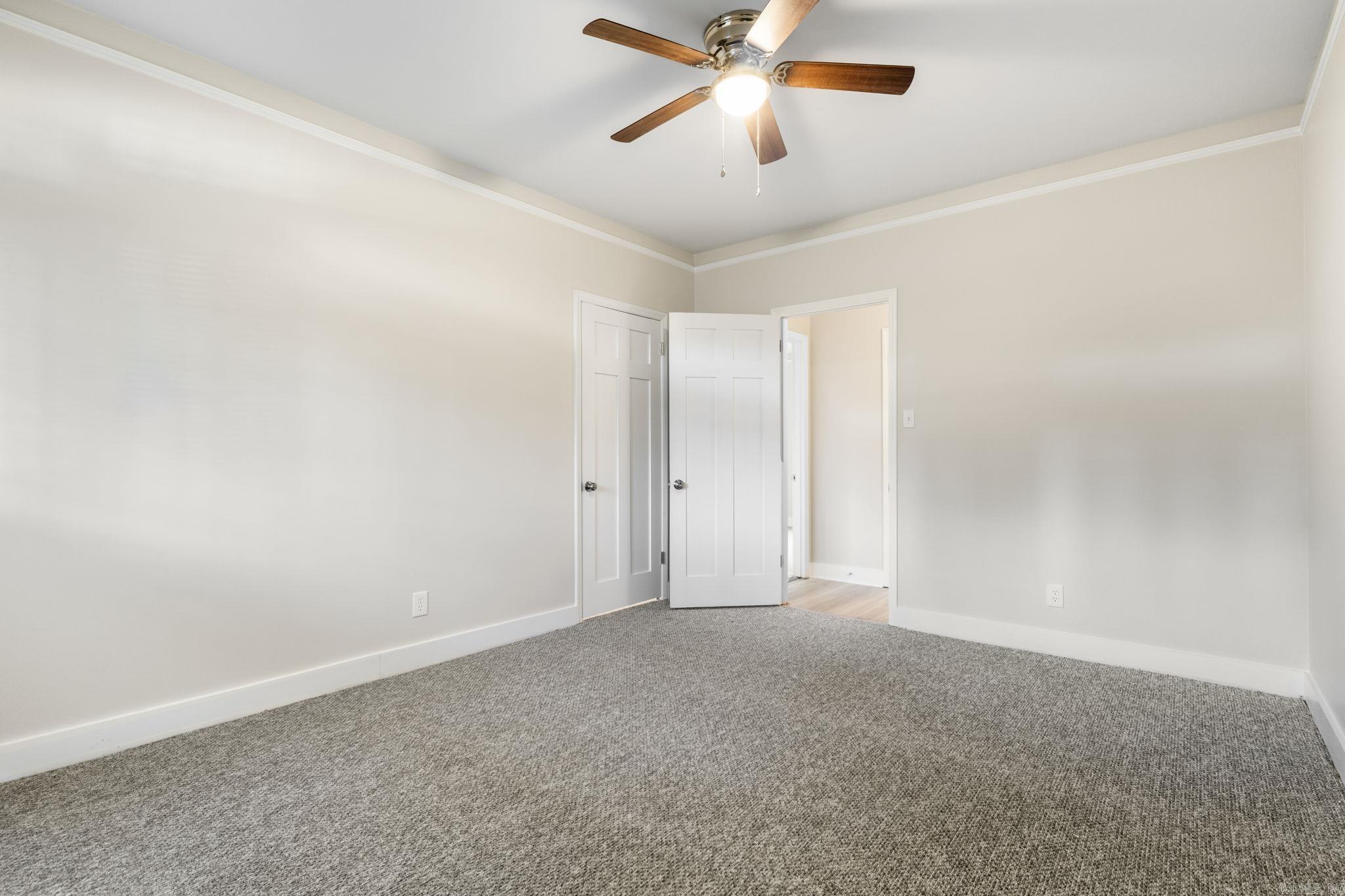 LAKEWOOD NE - Residential