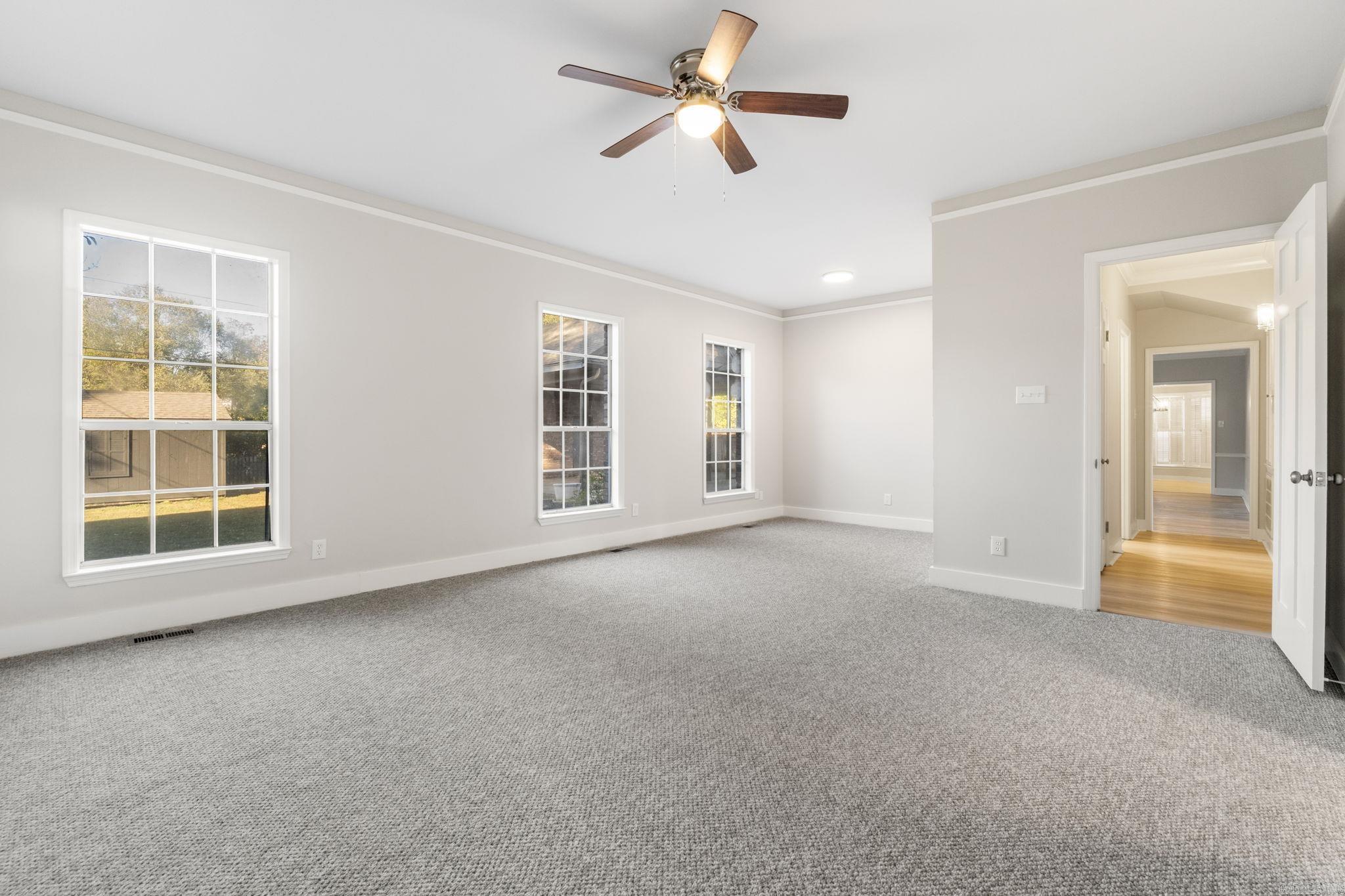 LAKEWOOD NE - Residential