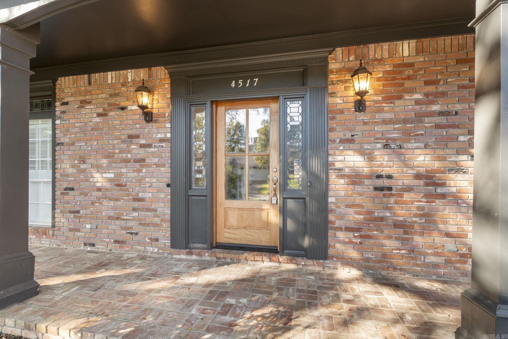 LAKEWOOD NE - Residential