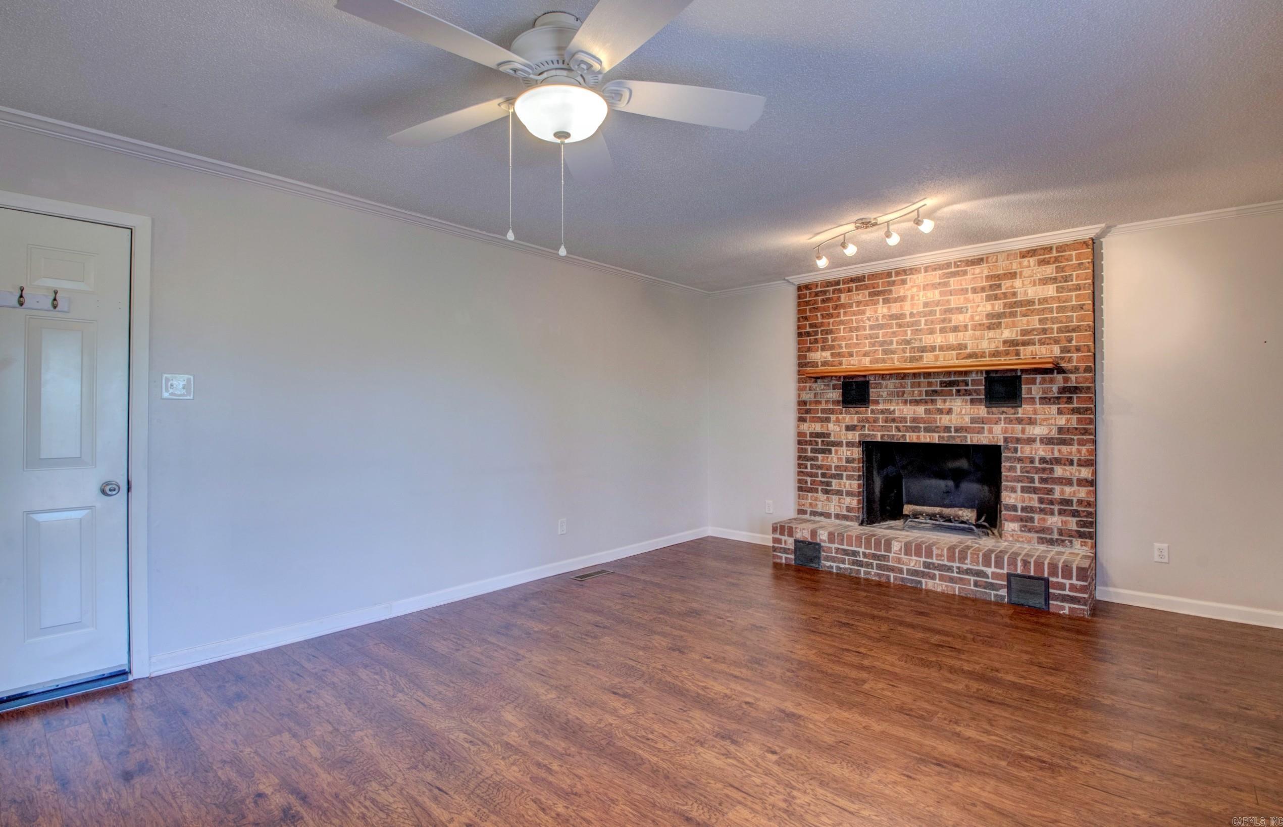 PIKE VIEW - Residential