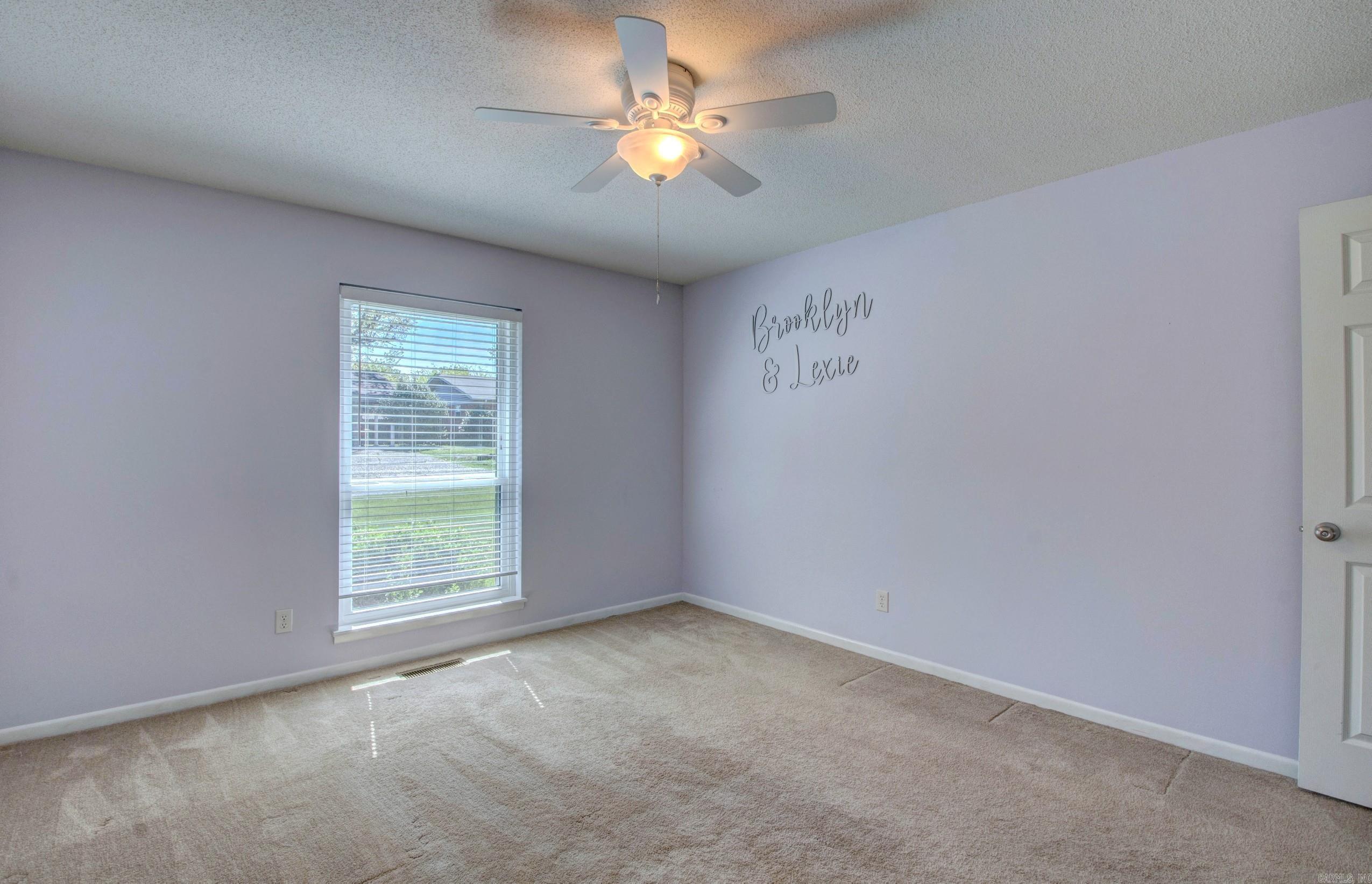 PIKE VIEW - Residential