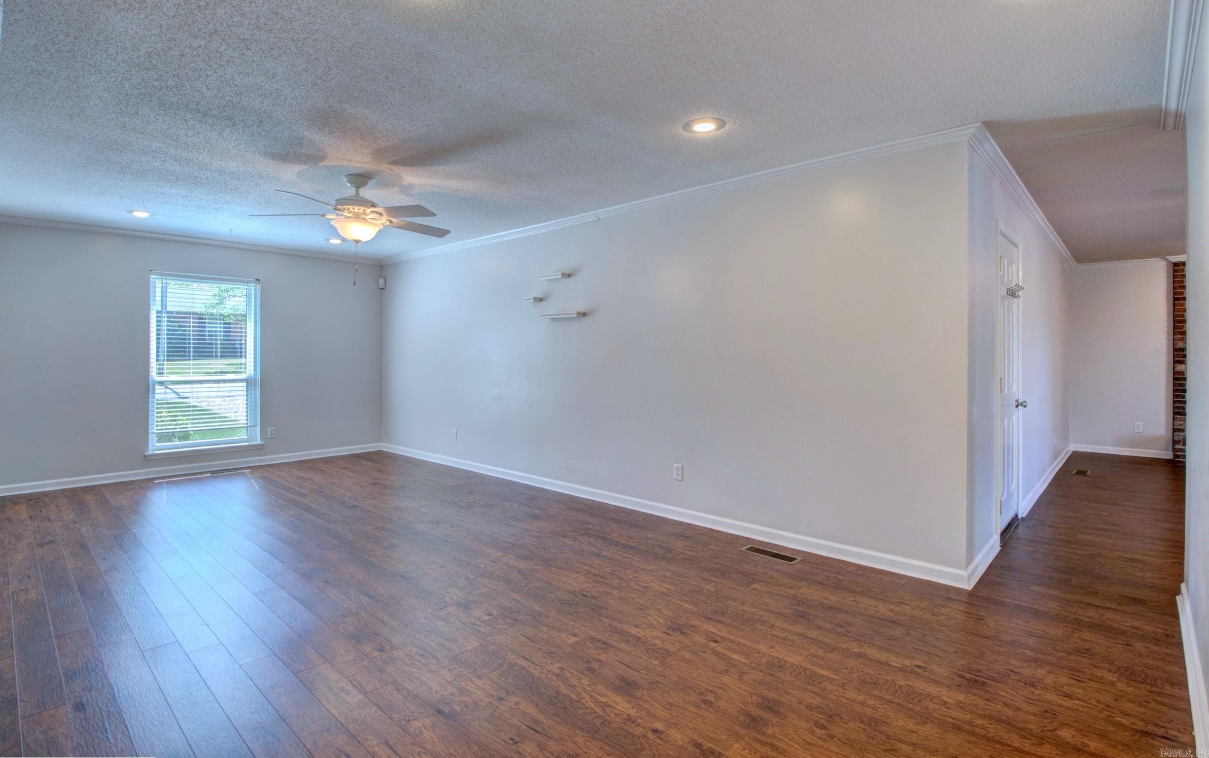 PIKE VIEW - Residential