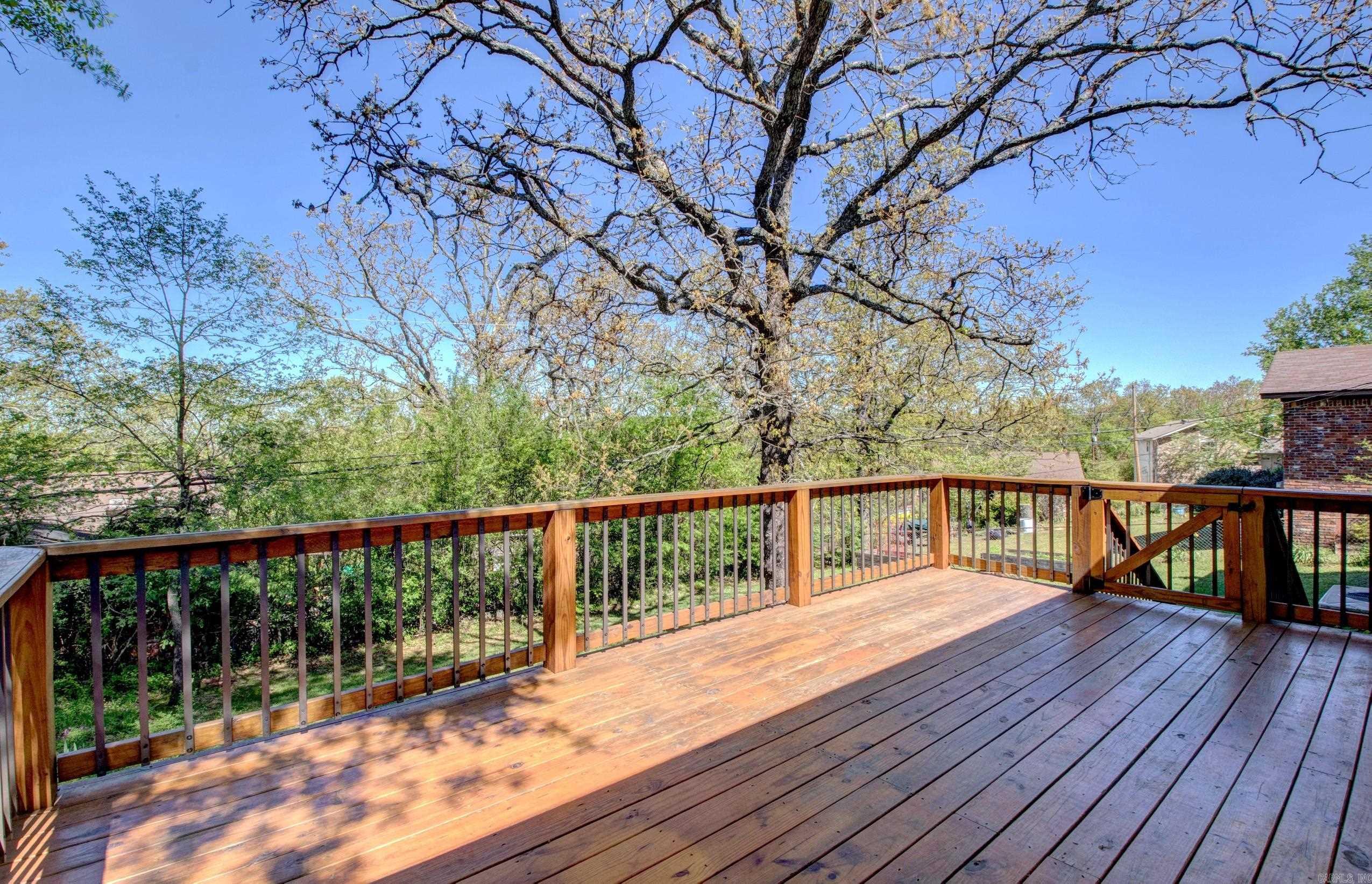 PIKE VIEW - Residential