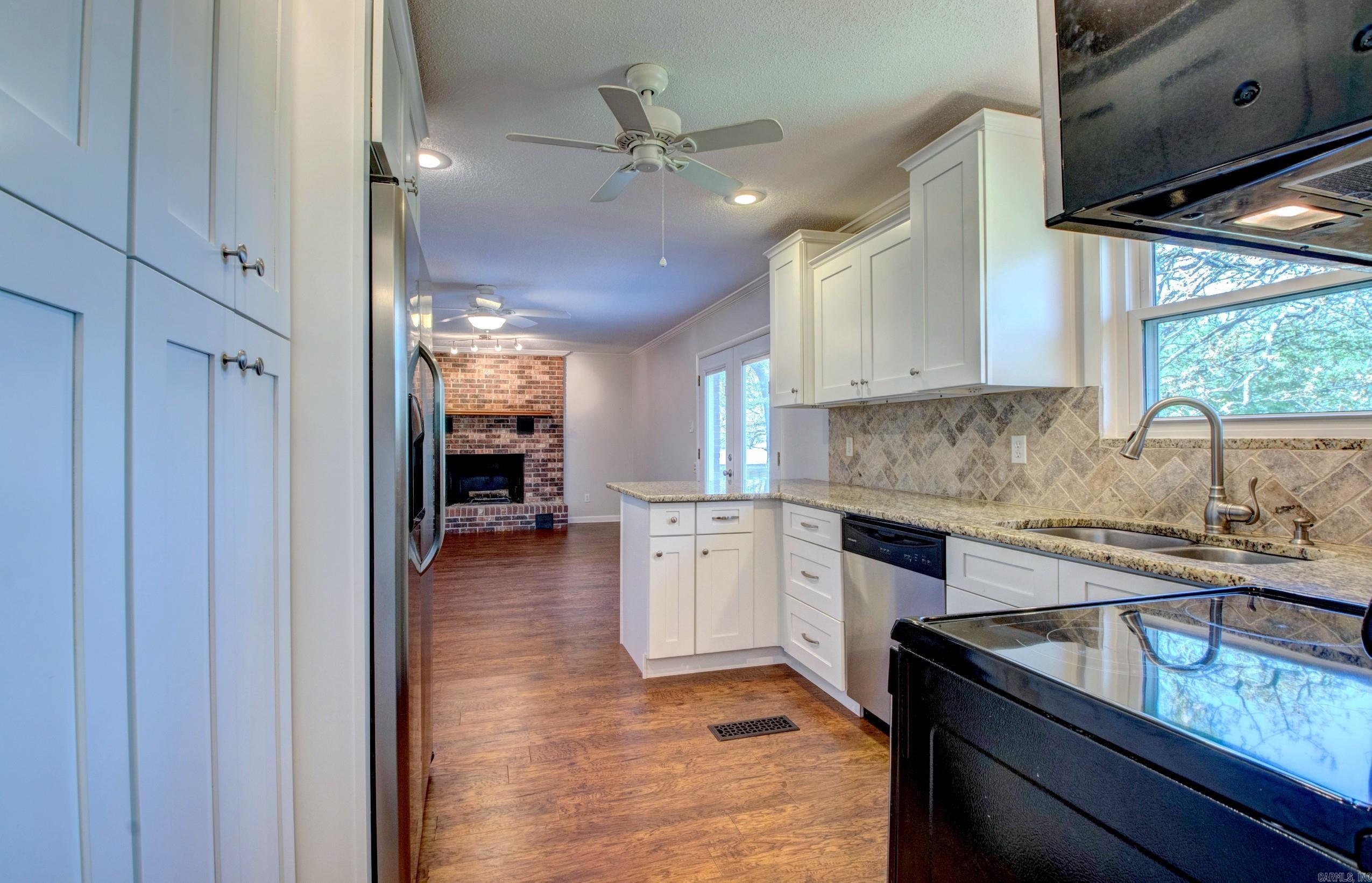 PIKE VIEW - Residential